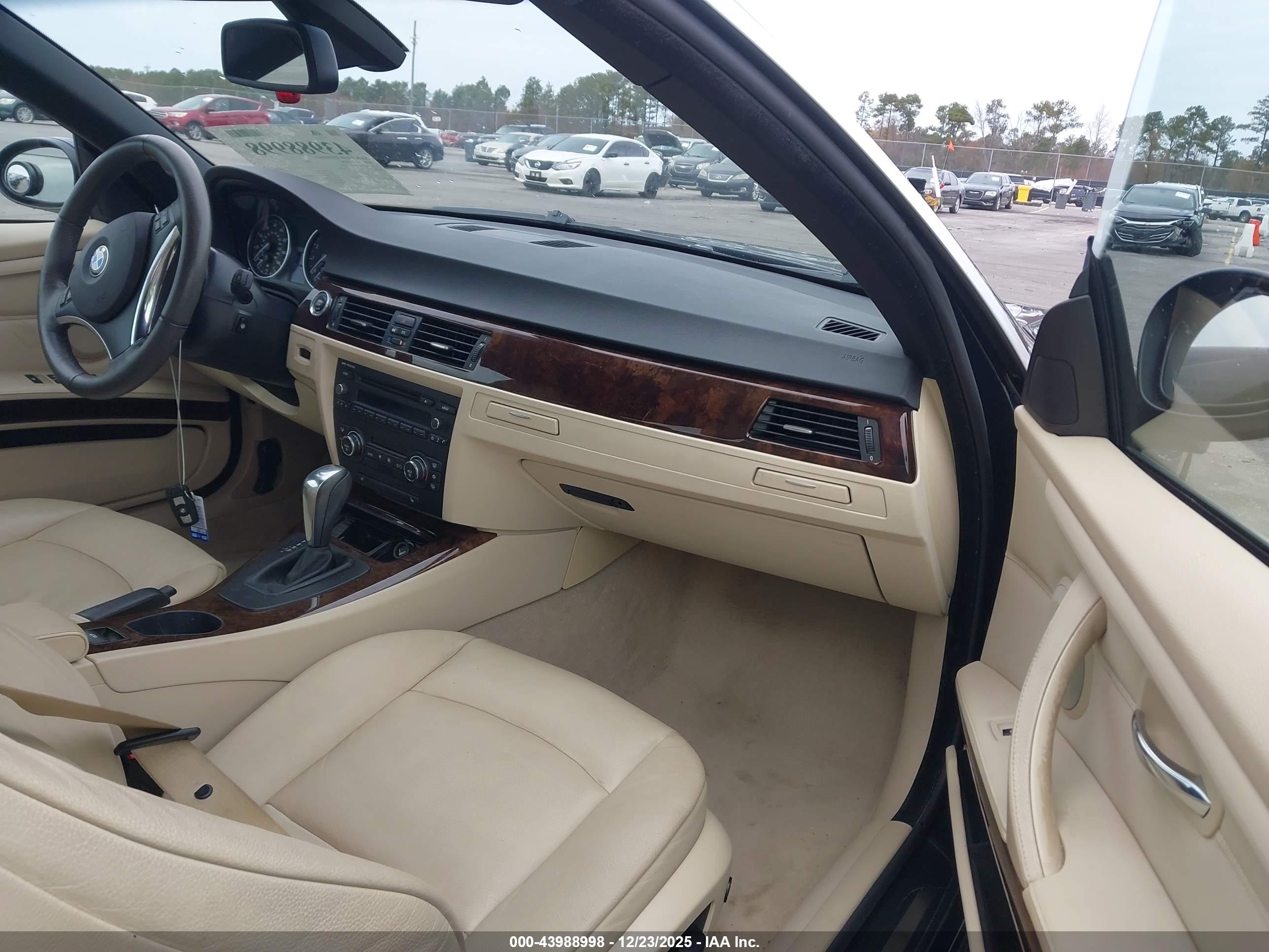 BMW 328I image 5