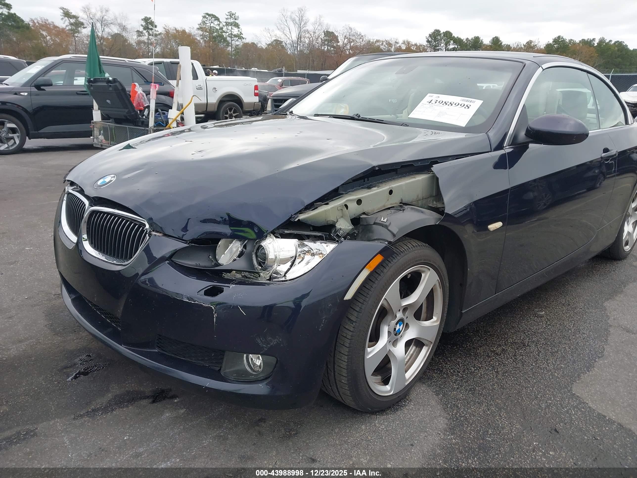 BMW 328I image 6