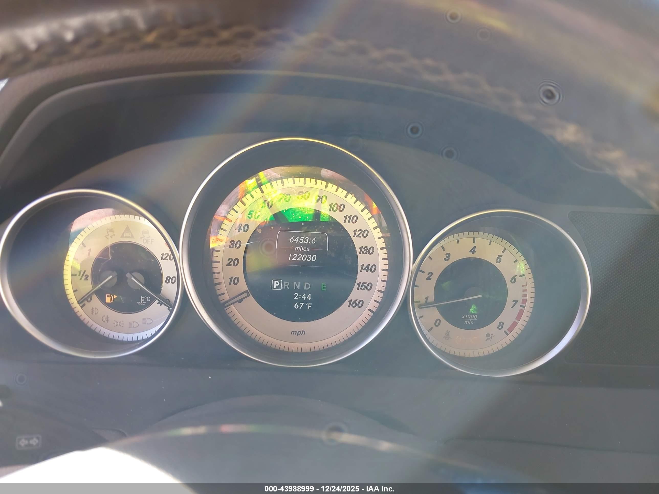 MERCEDES-BENZ C image 7