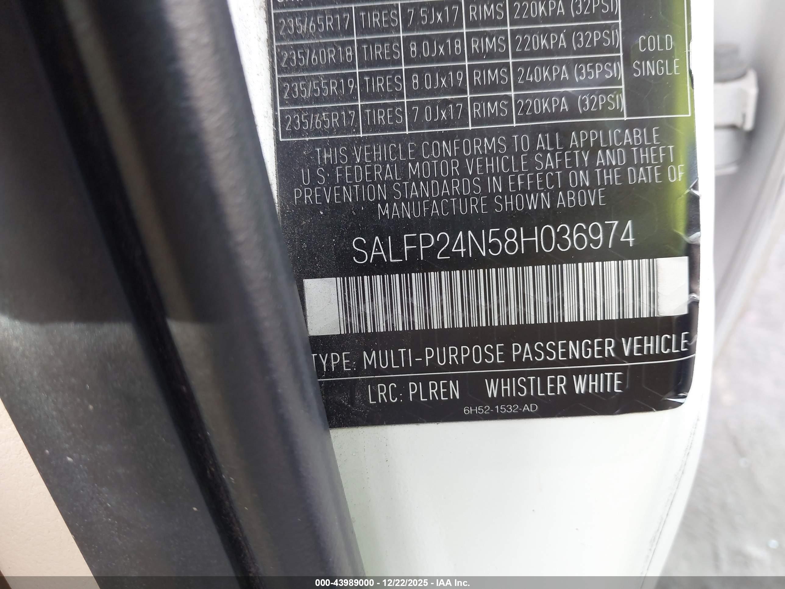 LAND ROVER image 9