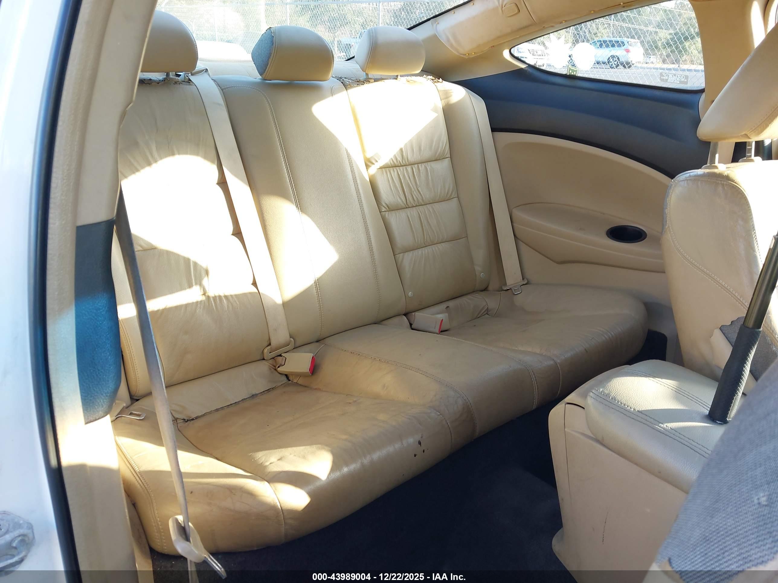 HONDA ACCORD image 8
