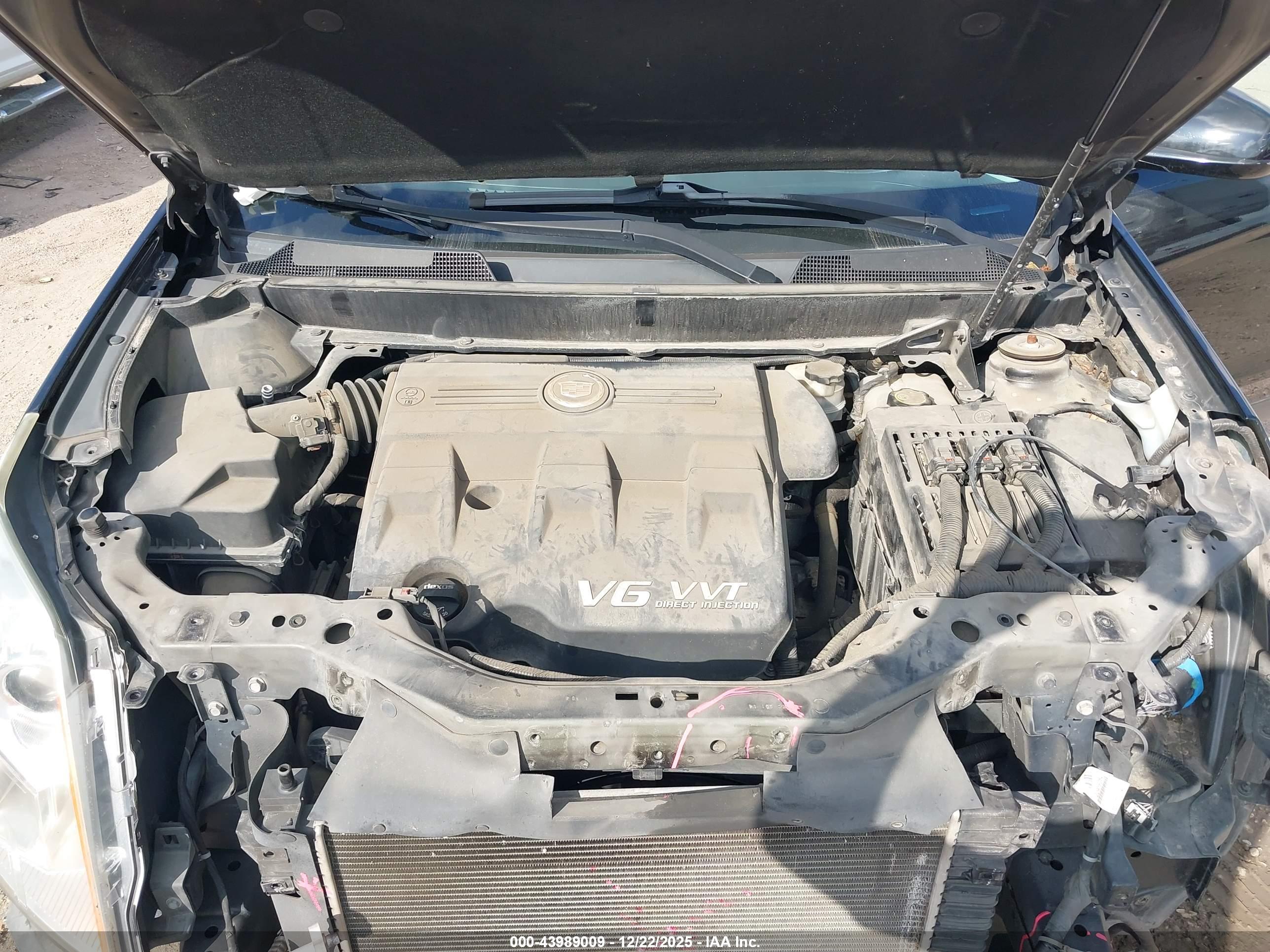 CADILLAC SRX image 10