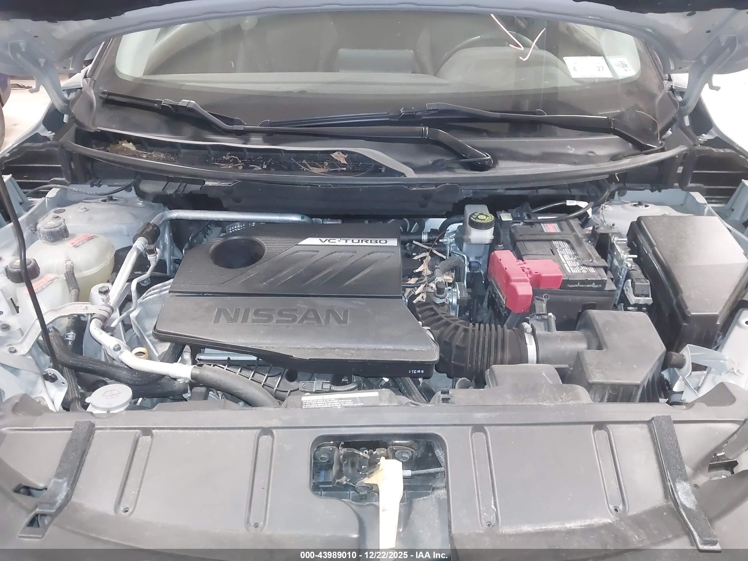 NISSAN ROGUE image 10