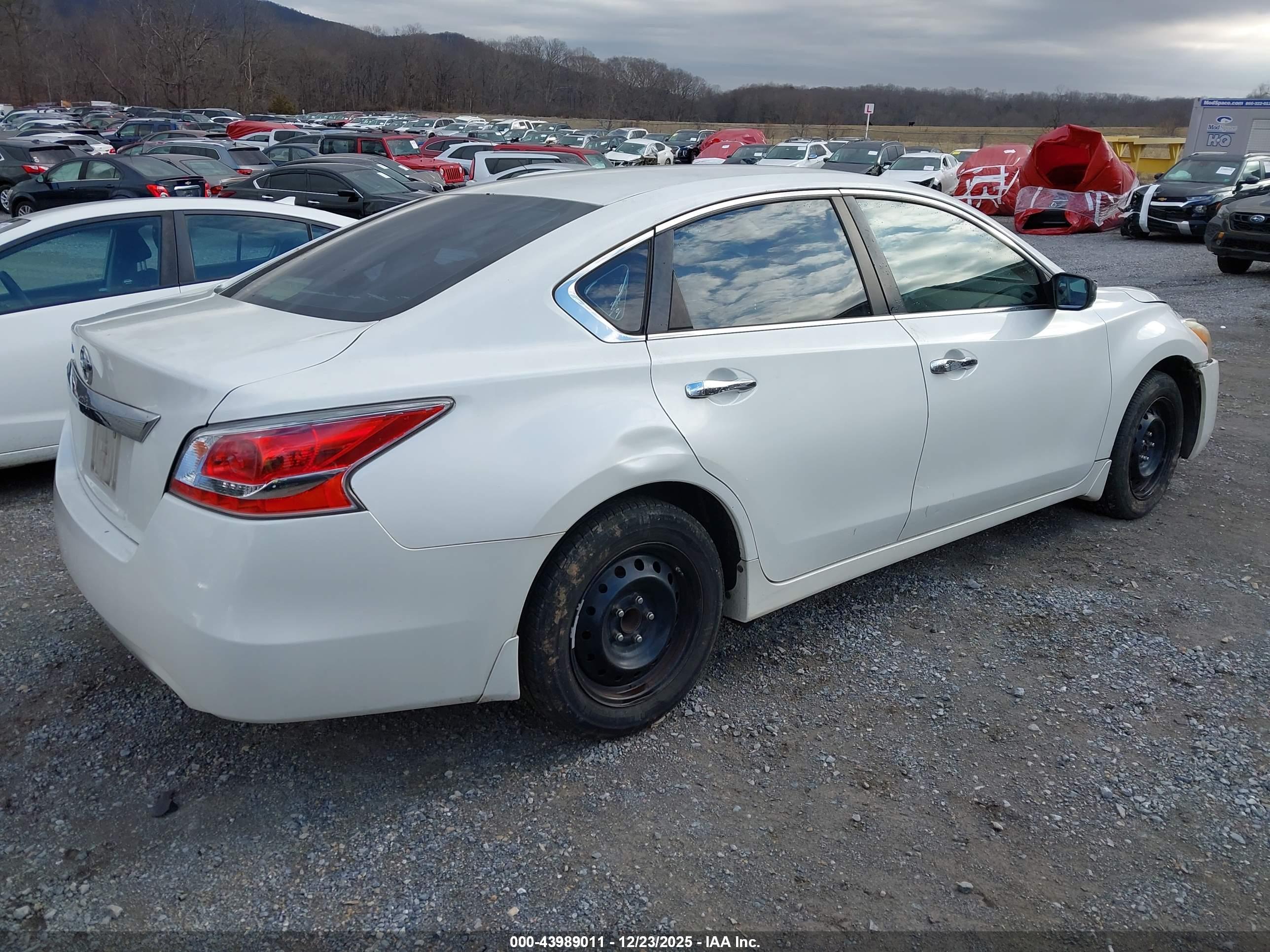NISSAN ALTIMA image 4