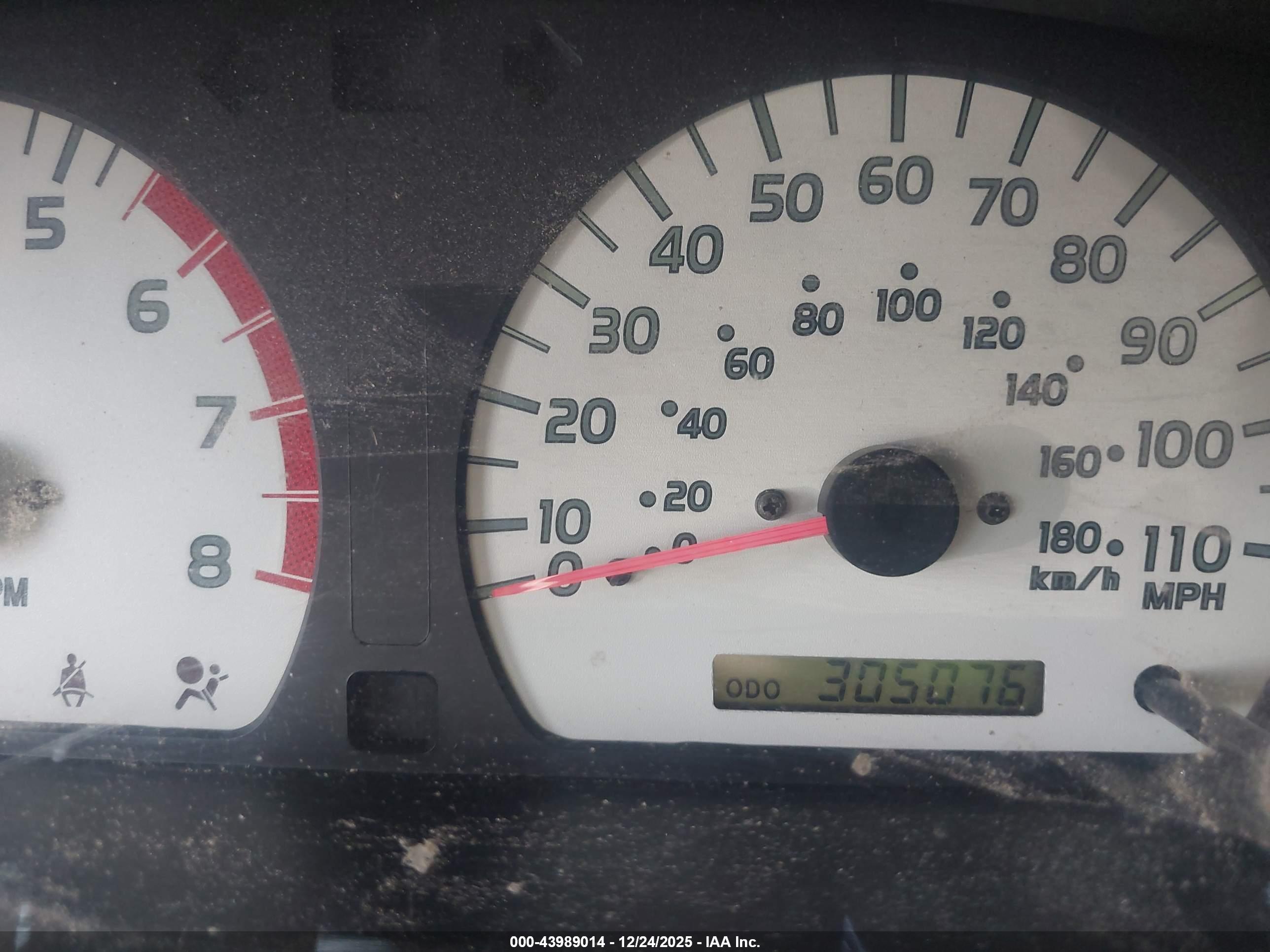 TOYOTA TACOMA image 7