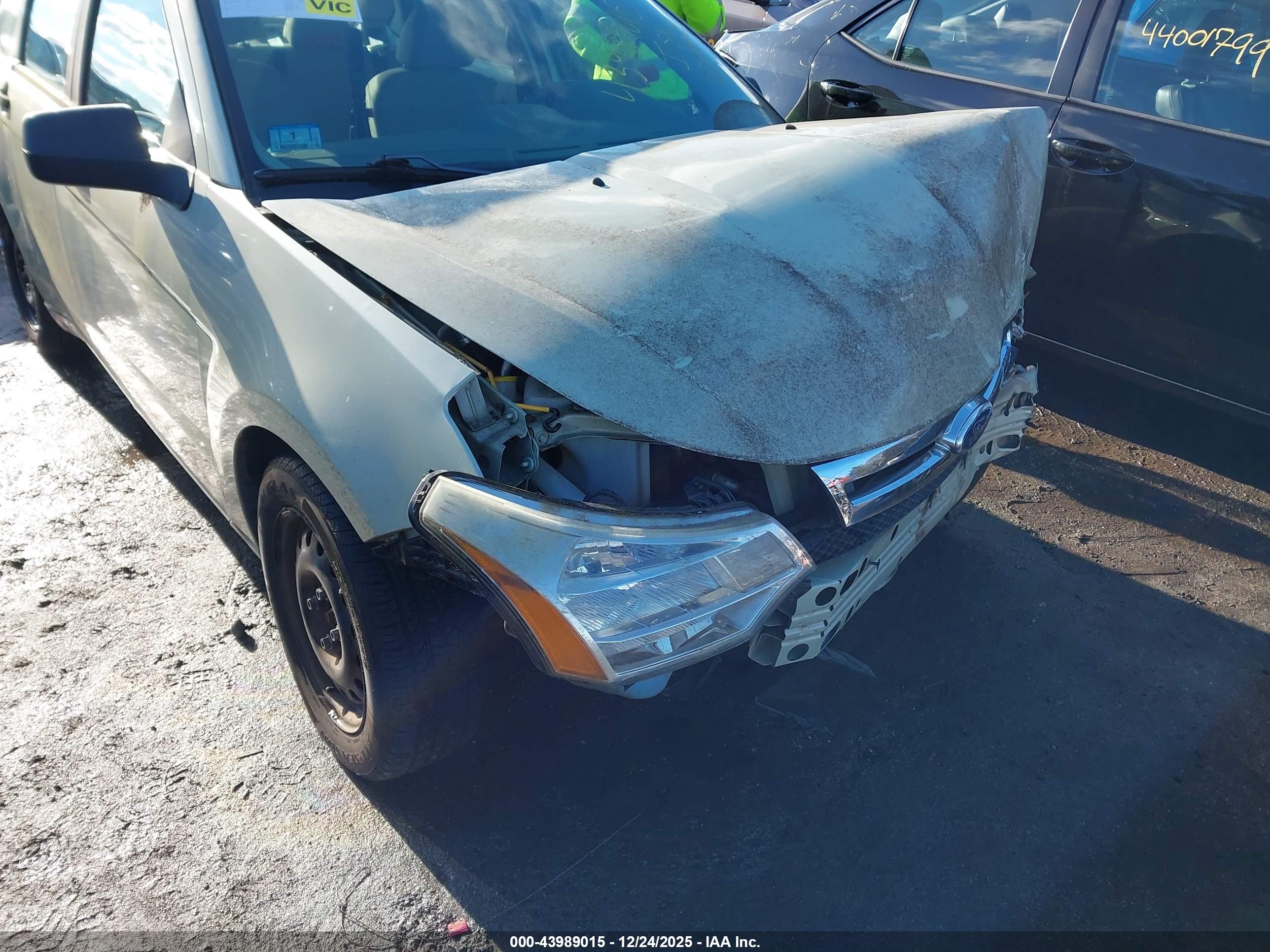FORD FOCUS image 6