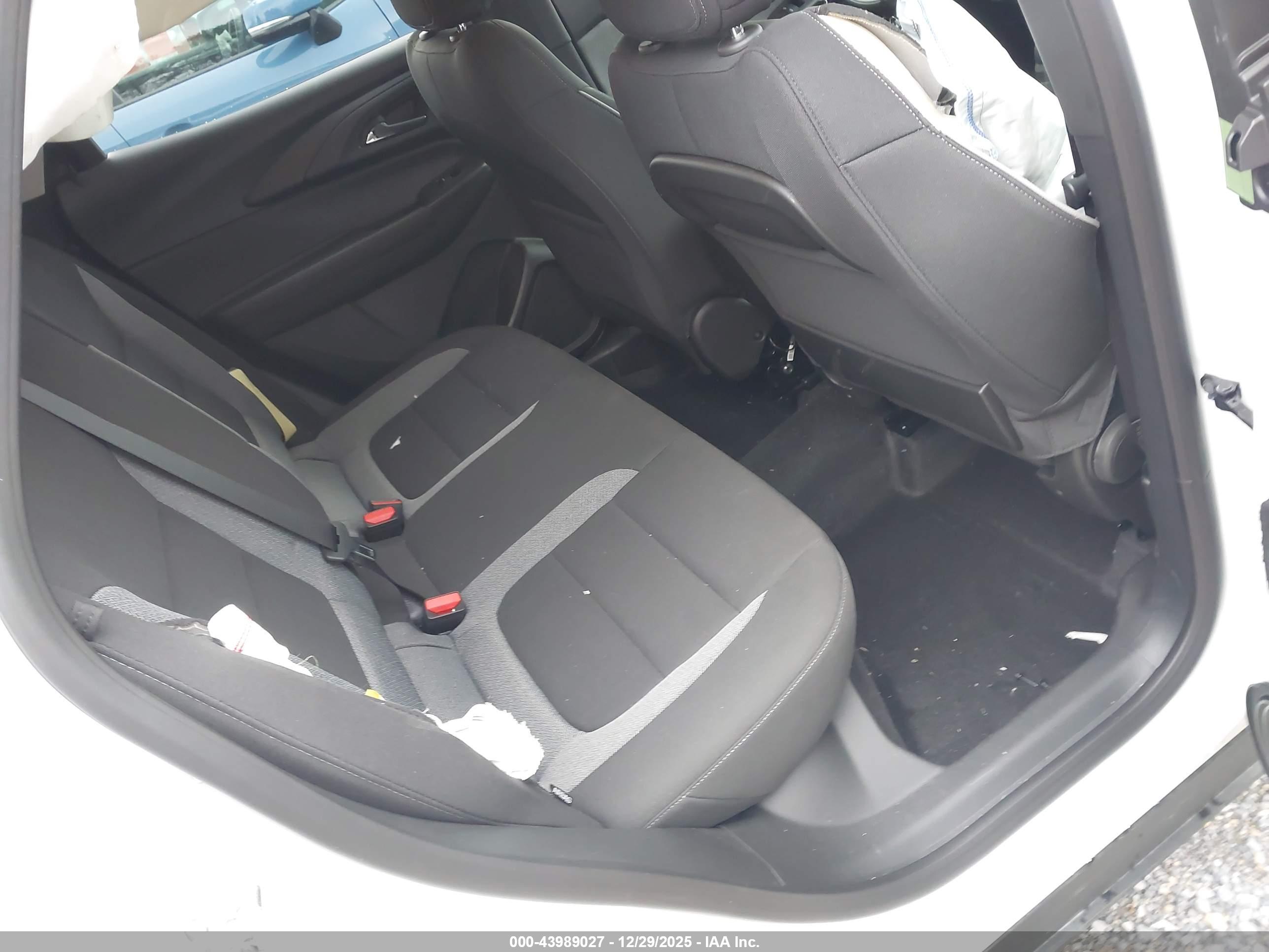 CHEVROLET TRAILBLAZER image 8