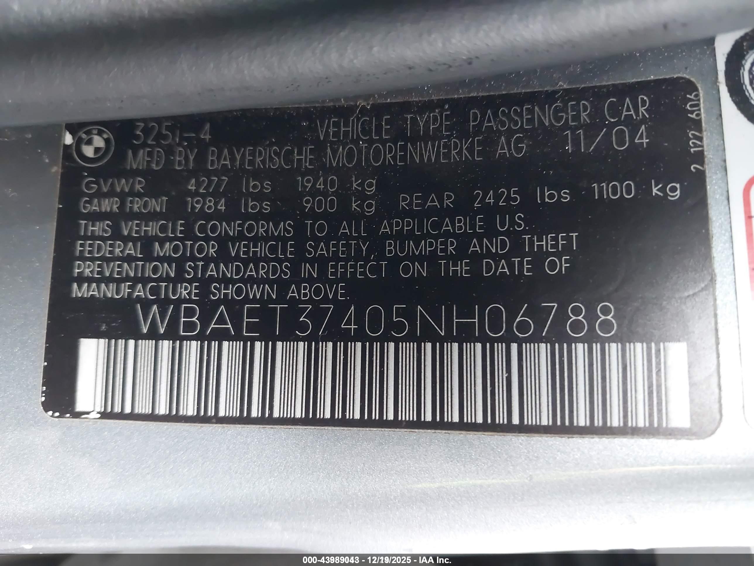 BMW 325I image 9