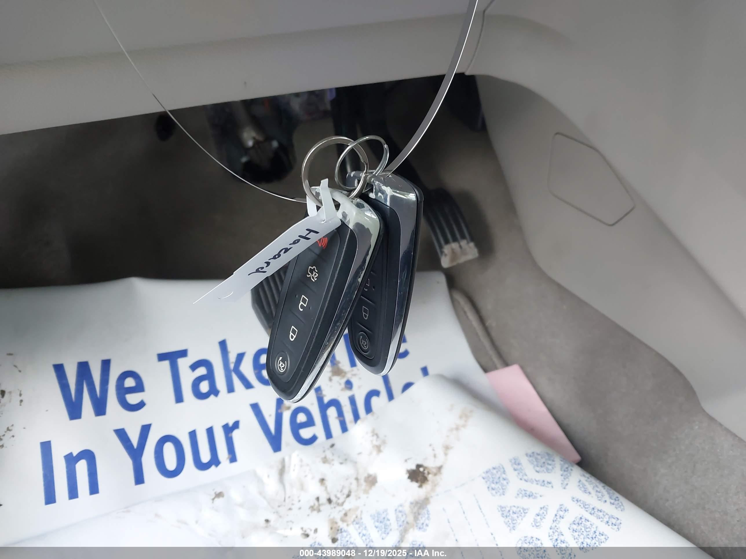 FORD ESCAPE image 11