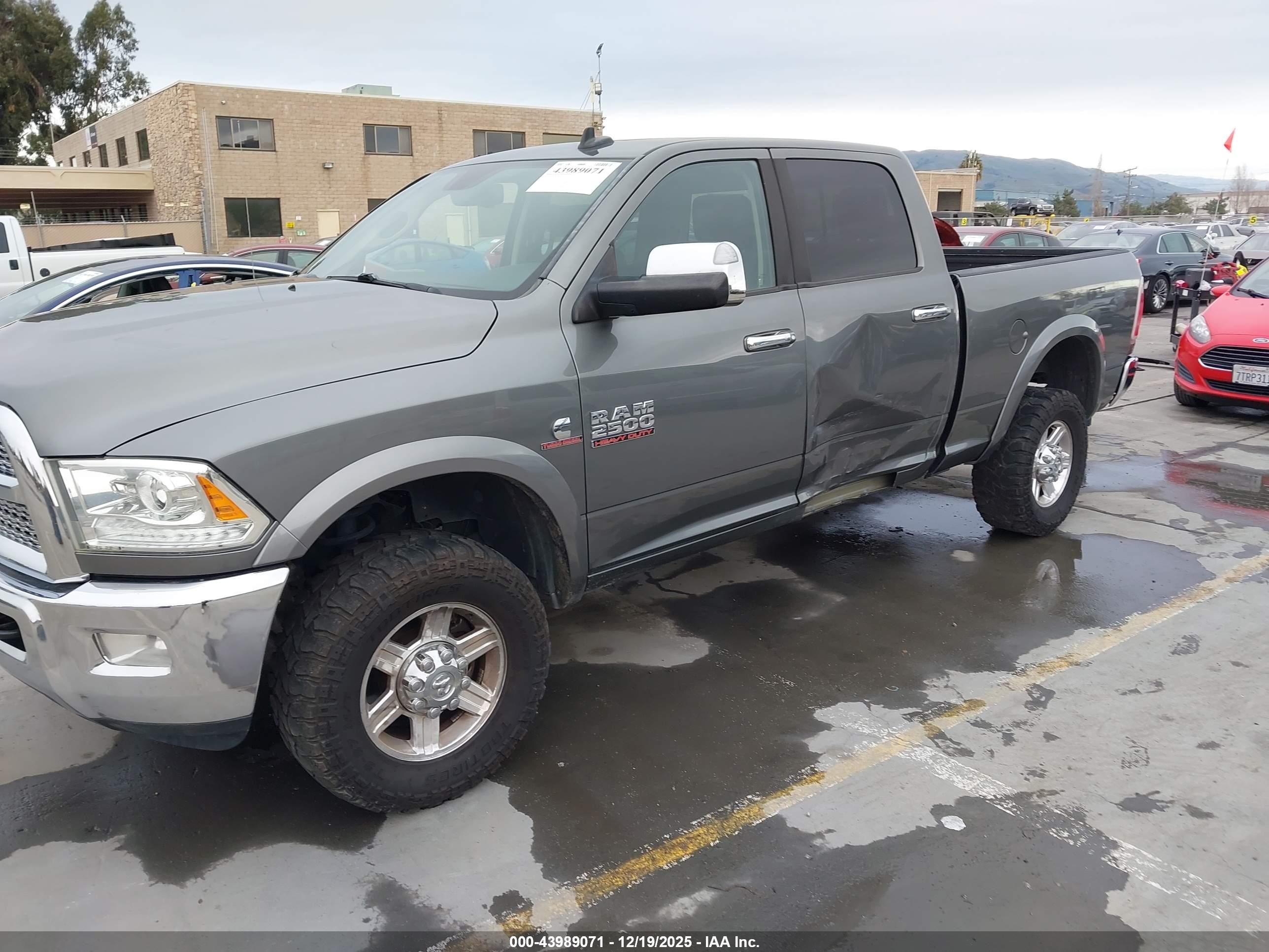 RAM 2500 image 2