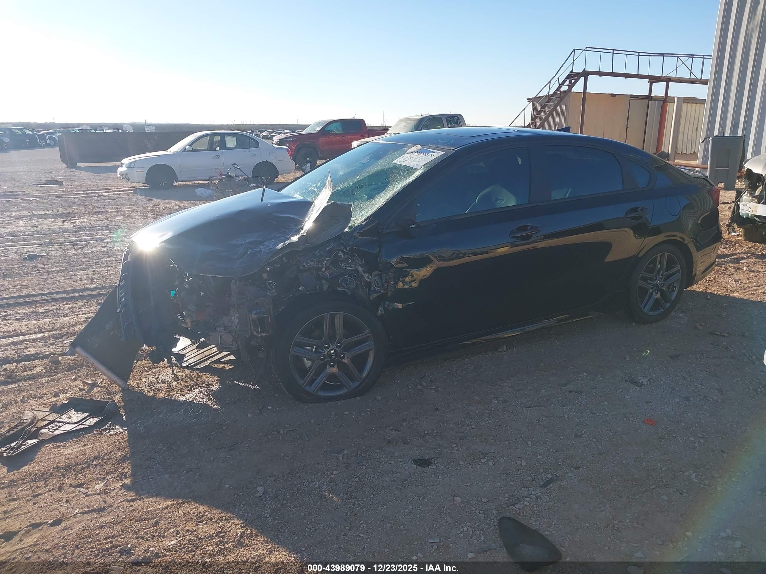 KIA FORTE image 2