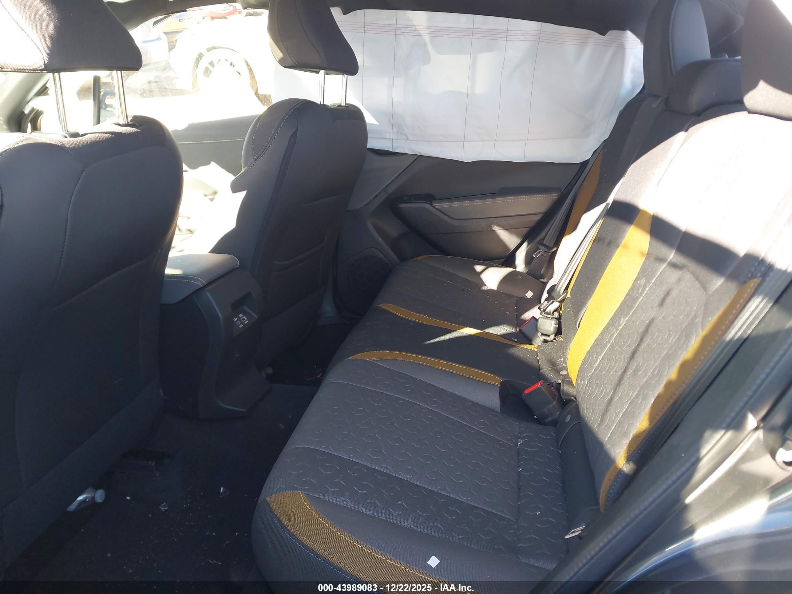 SUBARU CROSSTREK image 8