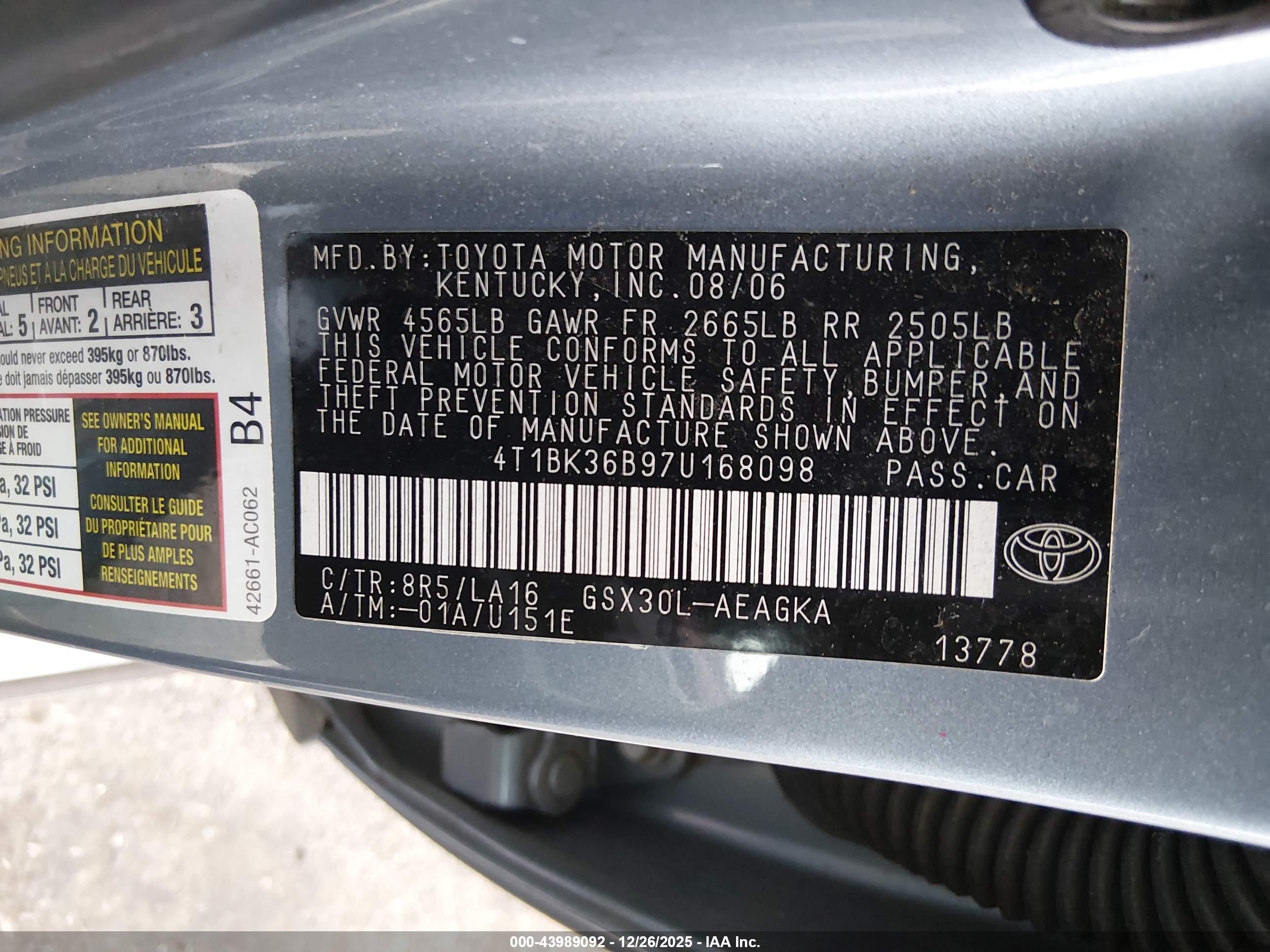 TOYOTA AVALON image 9