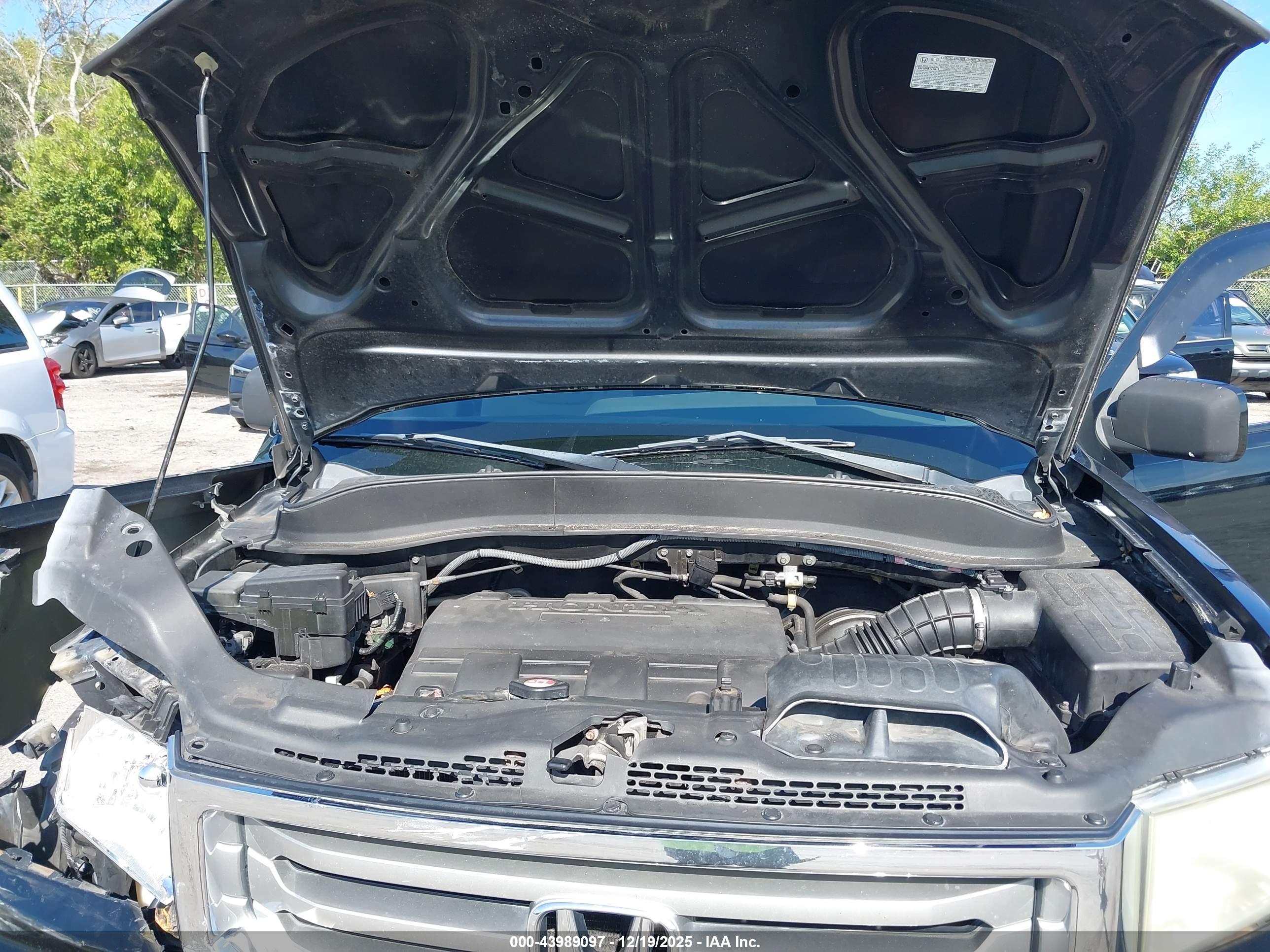 HONDA RIDGELINE image 10