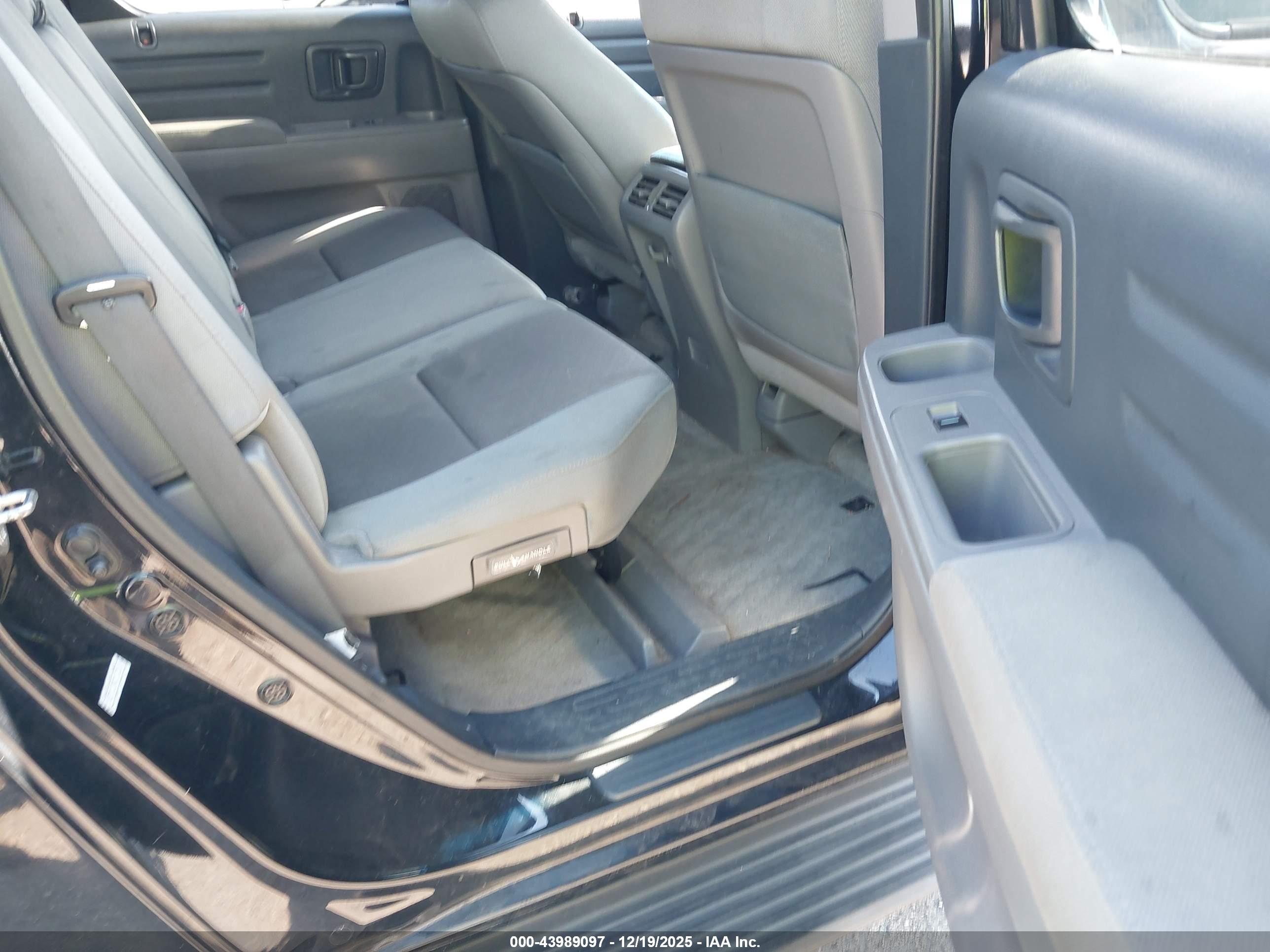HONDA RIDGELINE image 8
