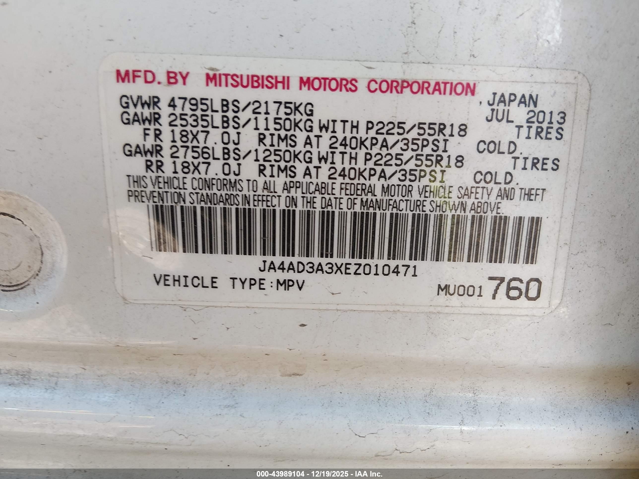 MITSUBISHI OUTLANDER image 9