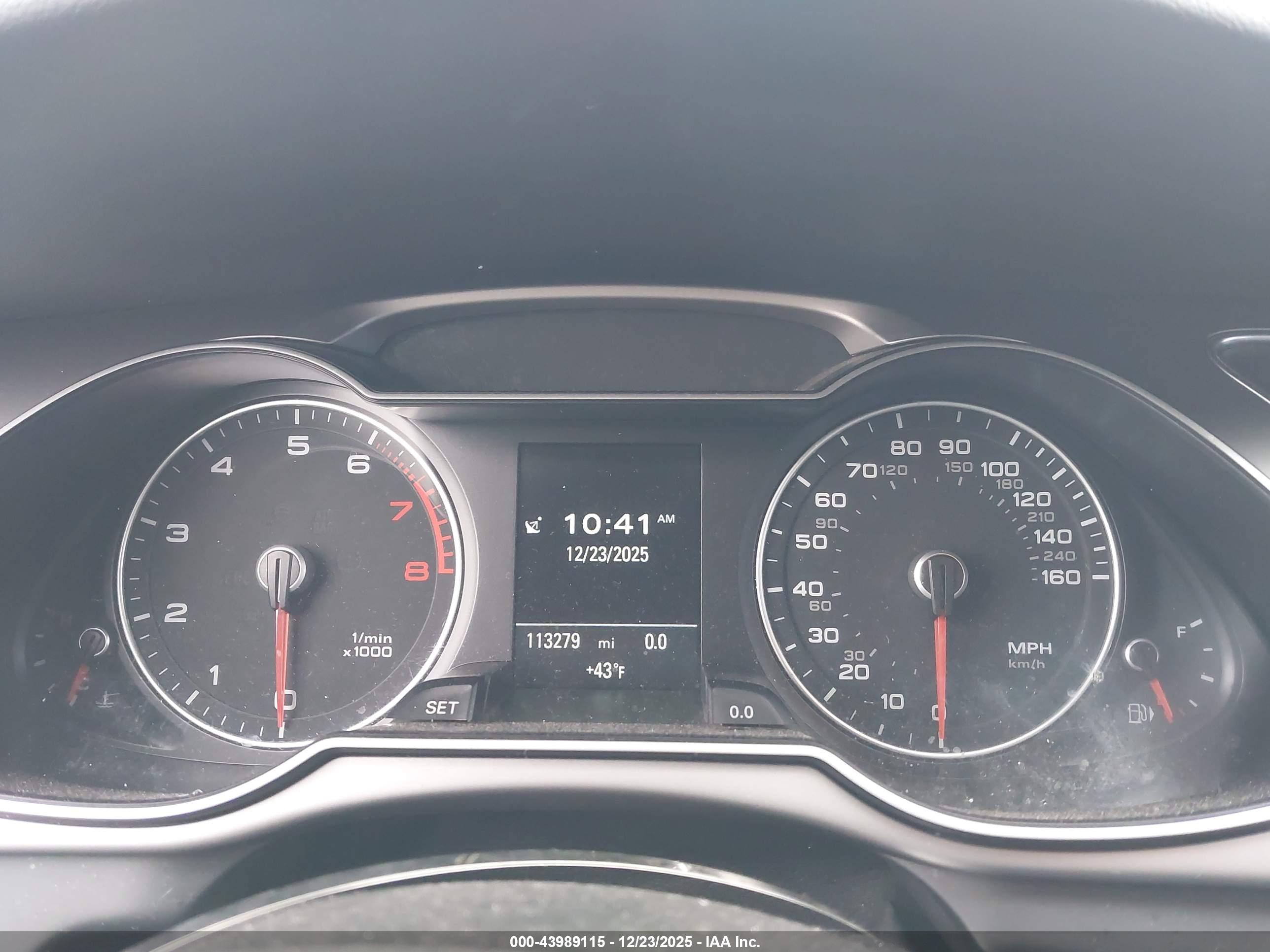 AUDI A4 image 7