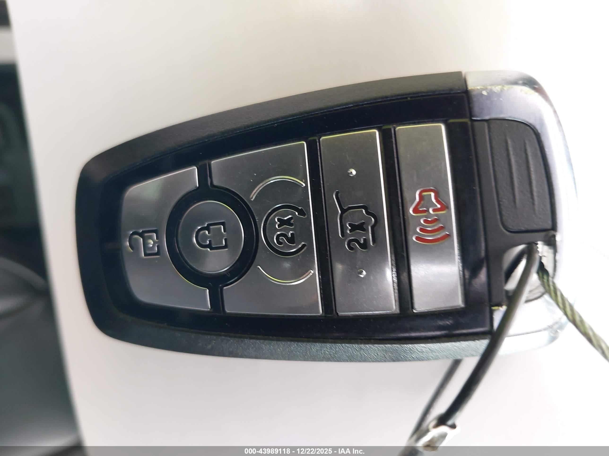 FORD EDGE image 11