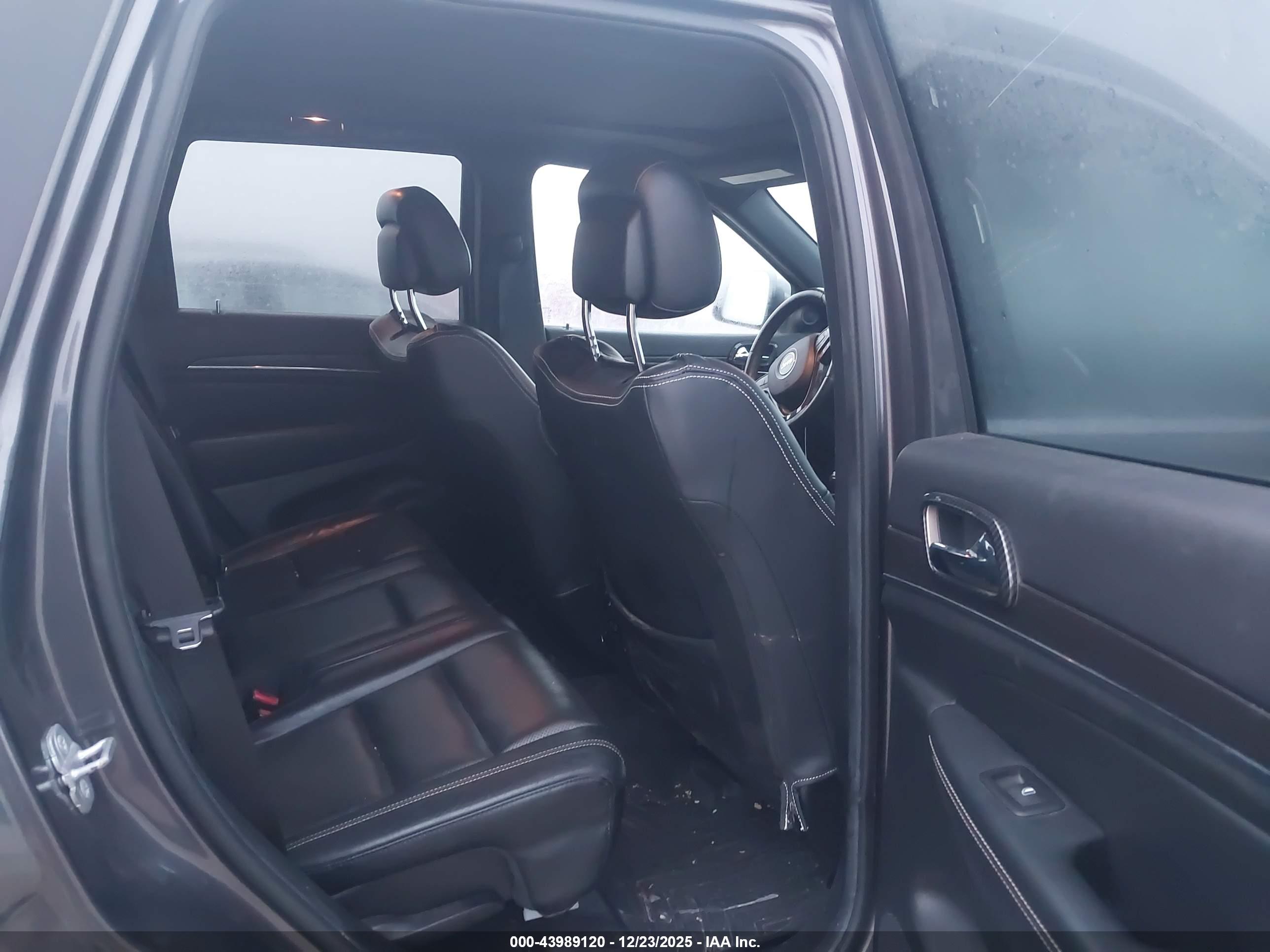 JEEP GRAND image 8