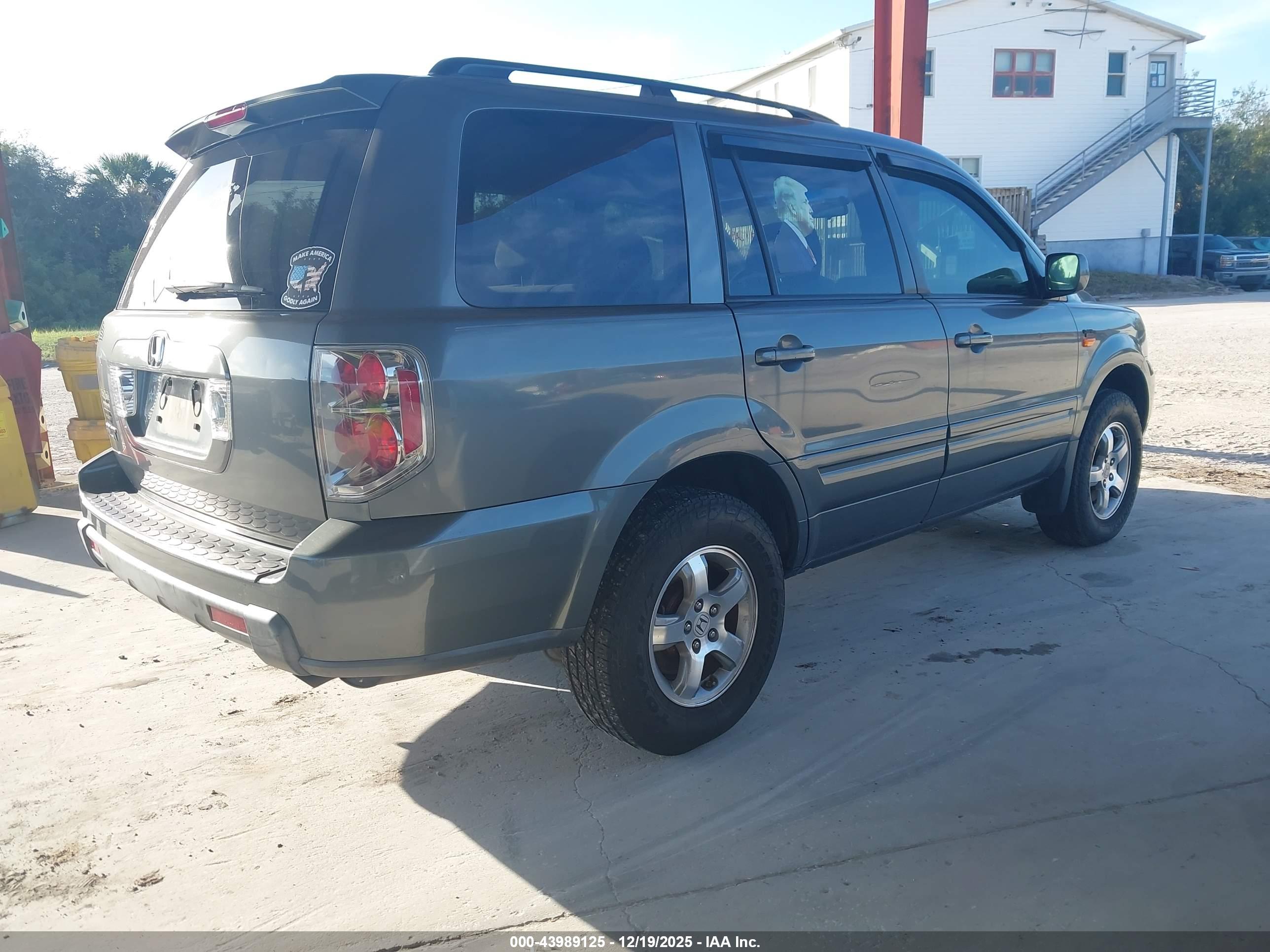 HONDA PILOT image 4