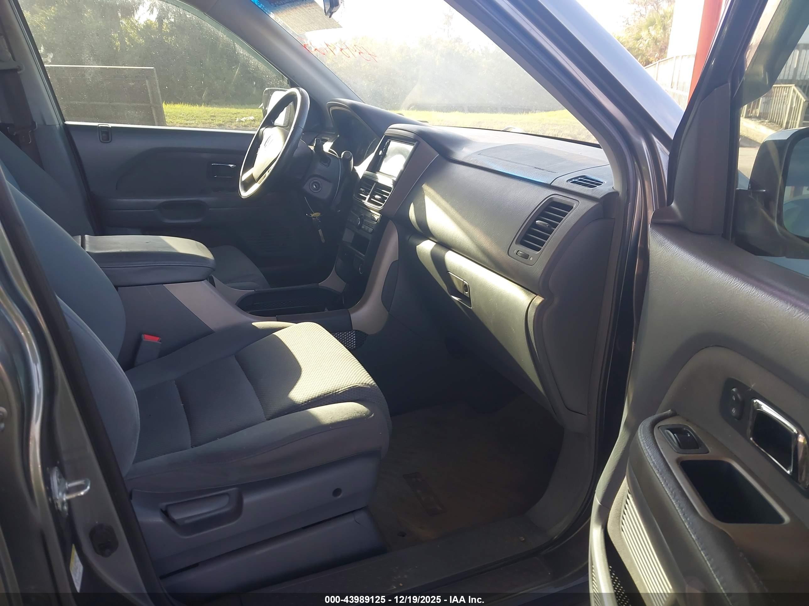 HONDA PILOT image 5