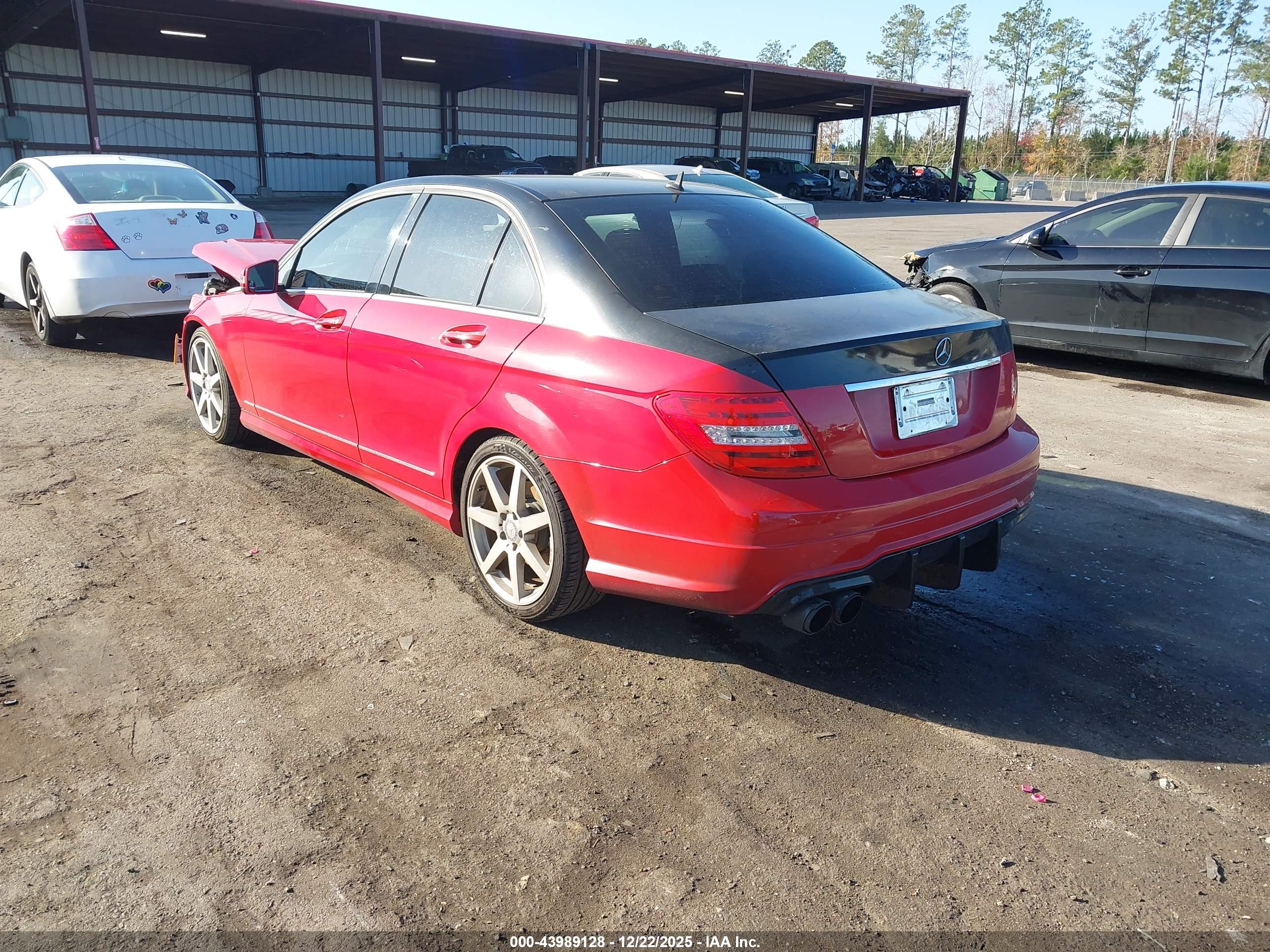 MERCEDES-BENZ C image 3