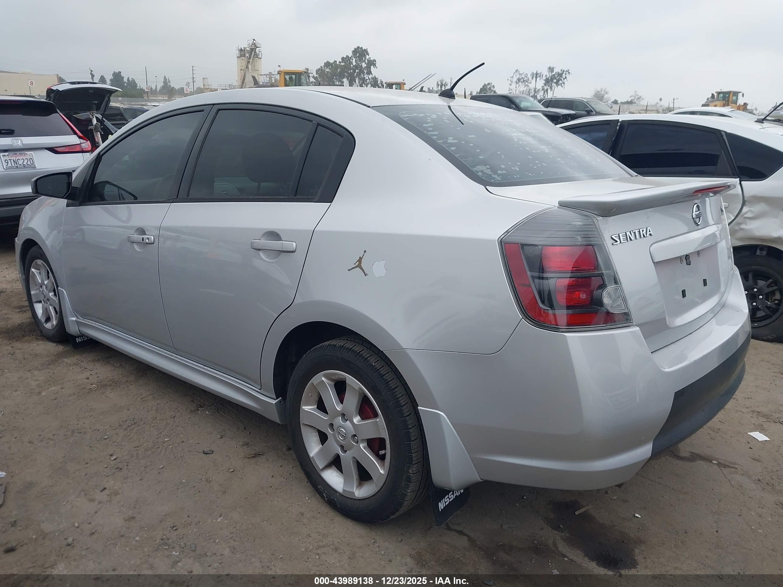 NISSAN SENTRA image 3