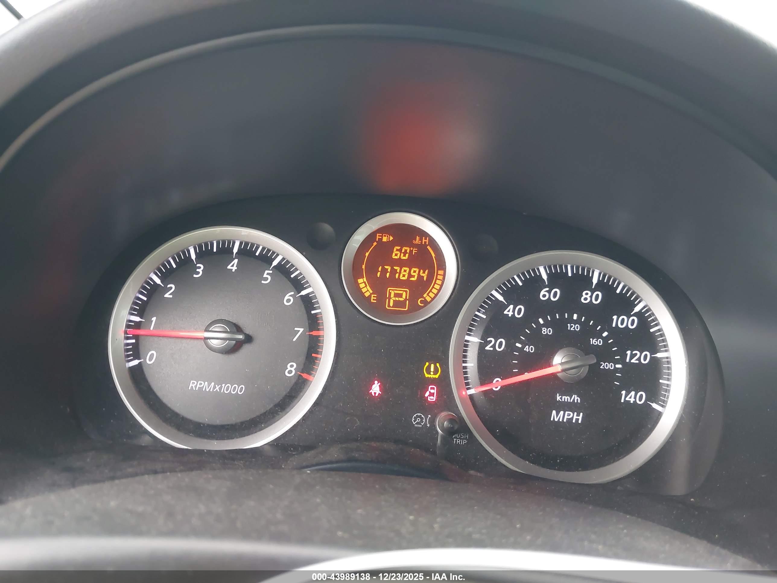 NISSAN SENTRA image 7