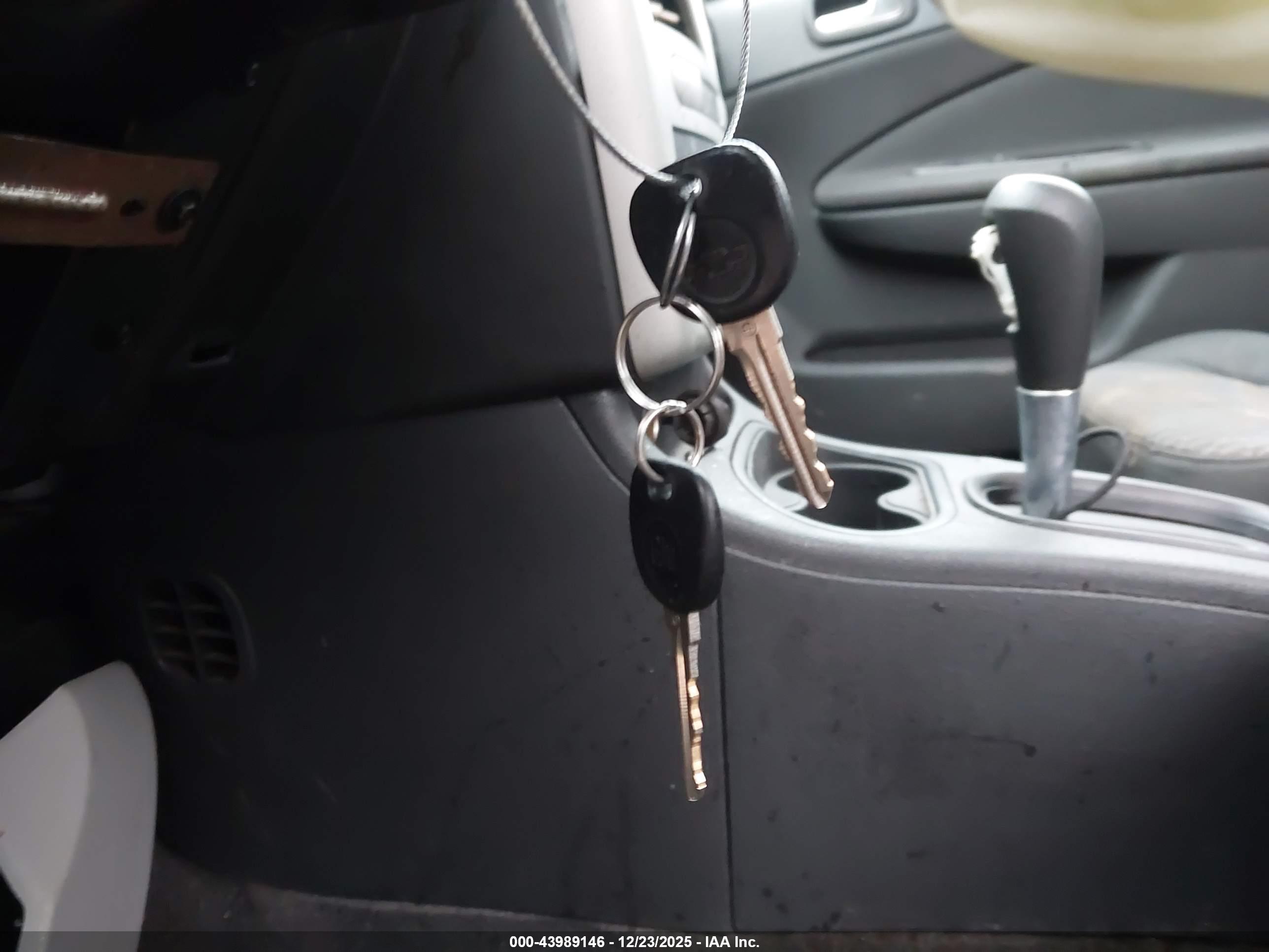 CHEVROLET COBALT image 11