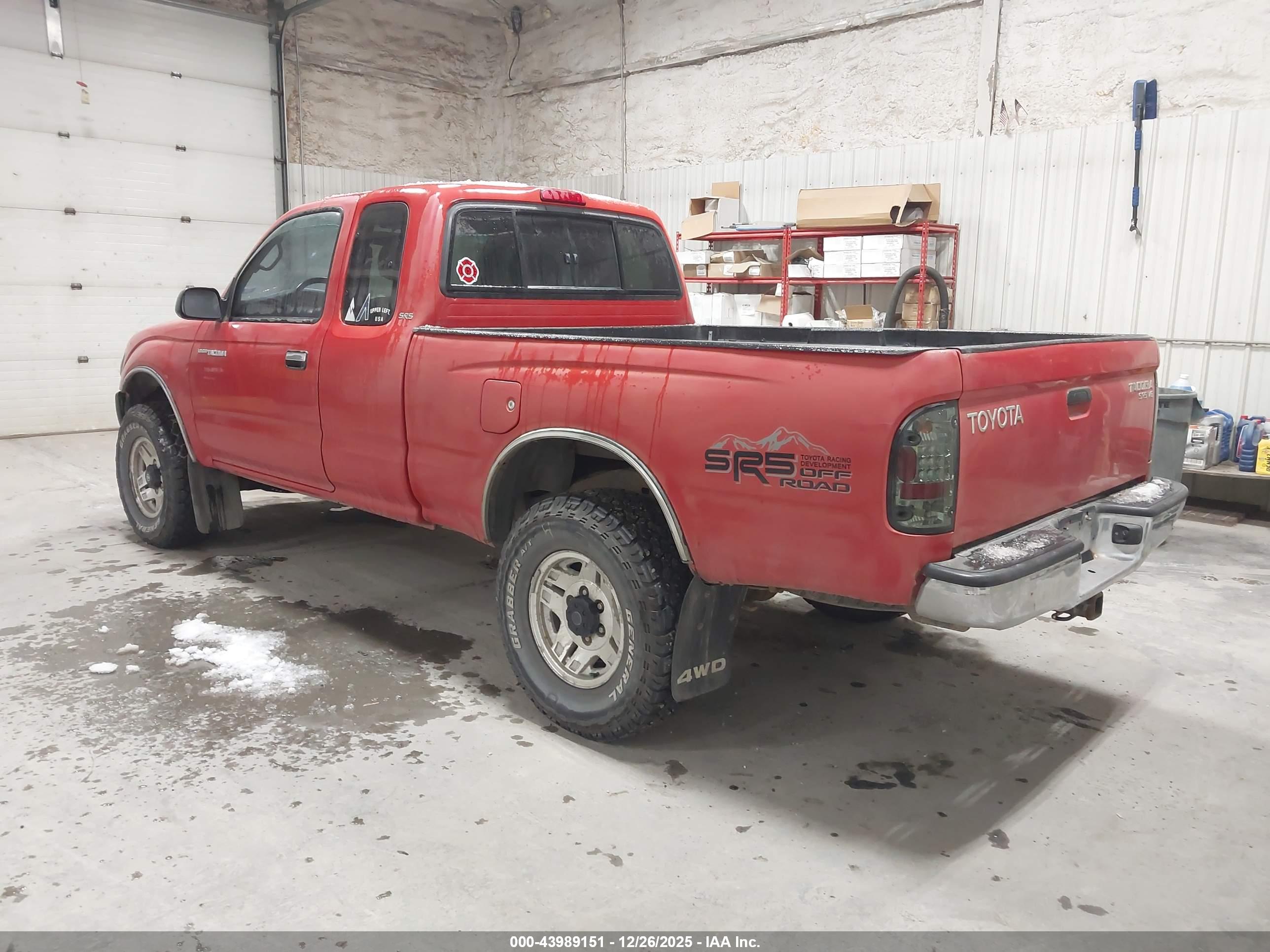 TOYOTA TACOMA image 3