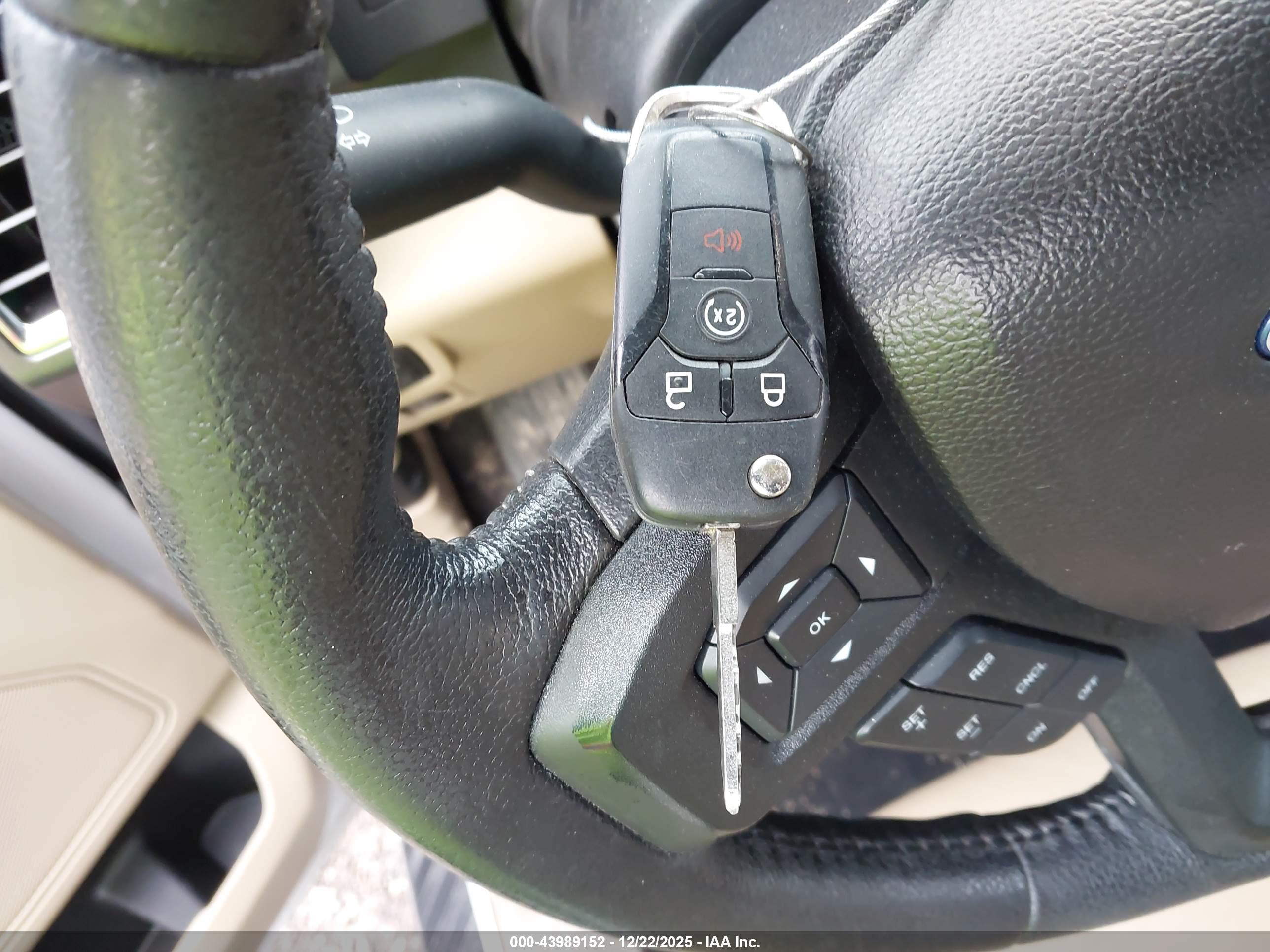 FORD F-150 image 11