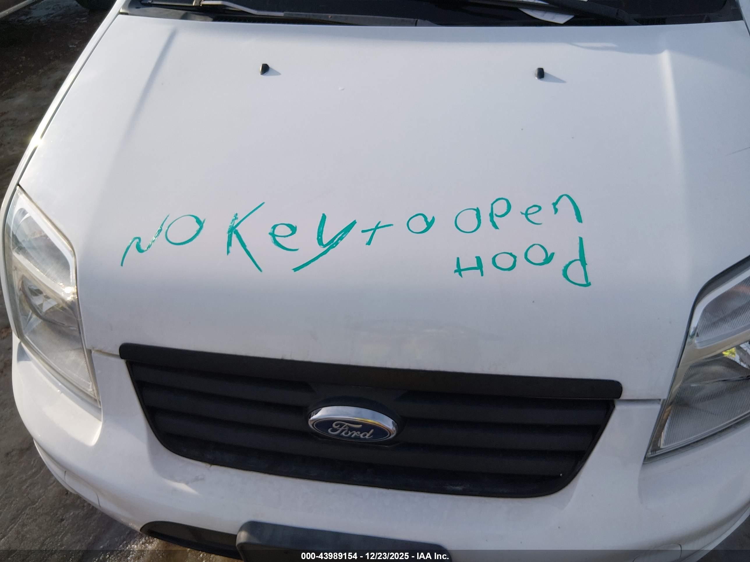 FORD TRANSIT image 10