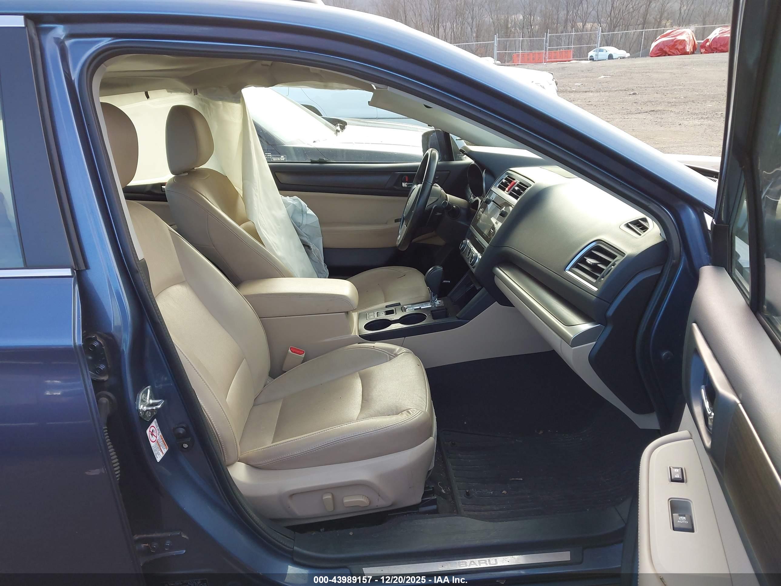 SUBARU LEGACY image 5