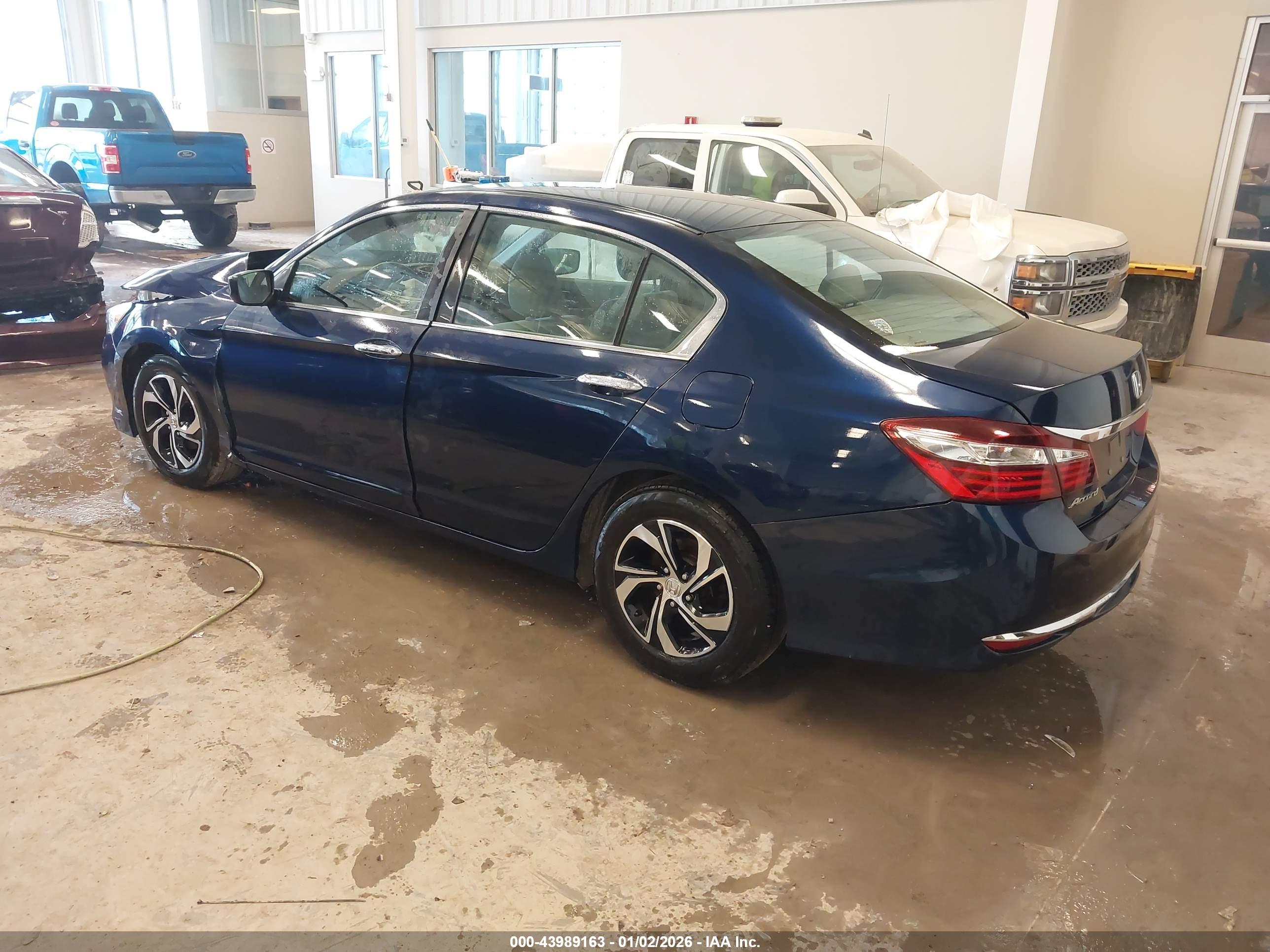HONDA ACCORD image 3