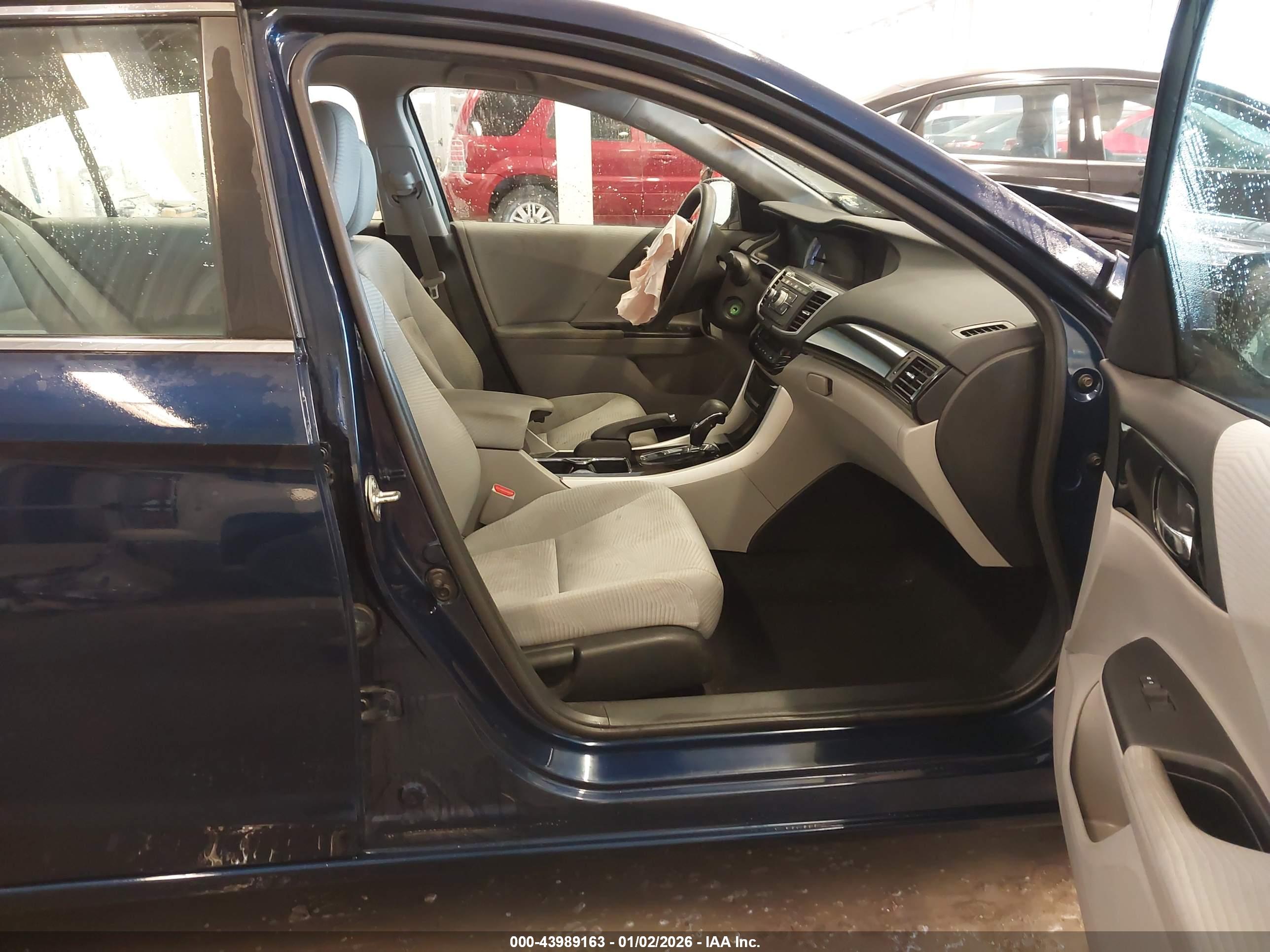 HONDA ACCORD image 5