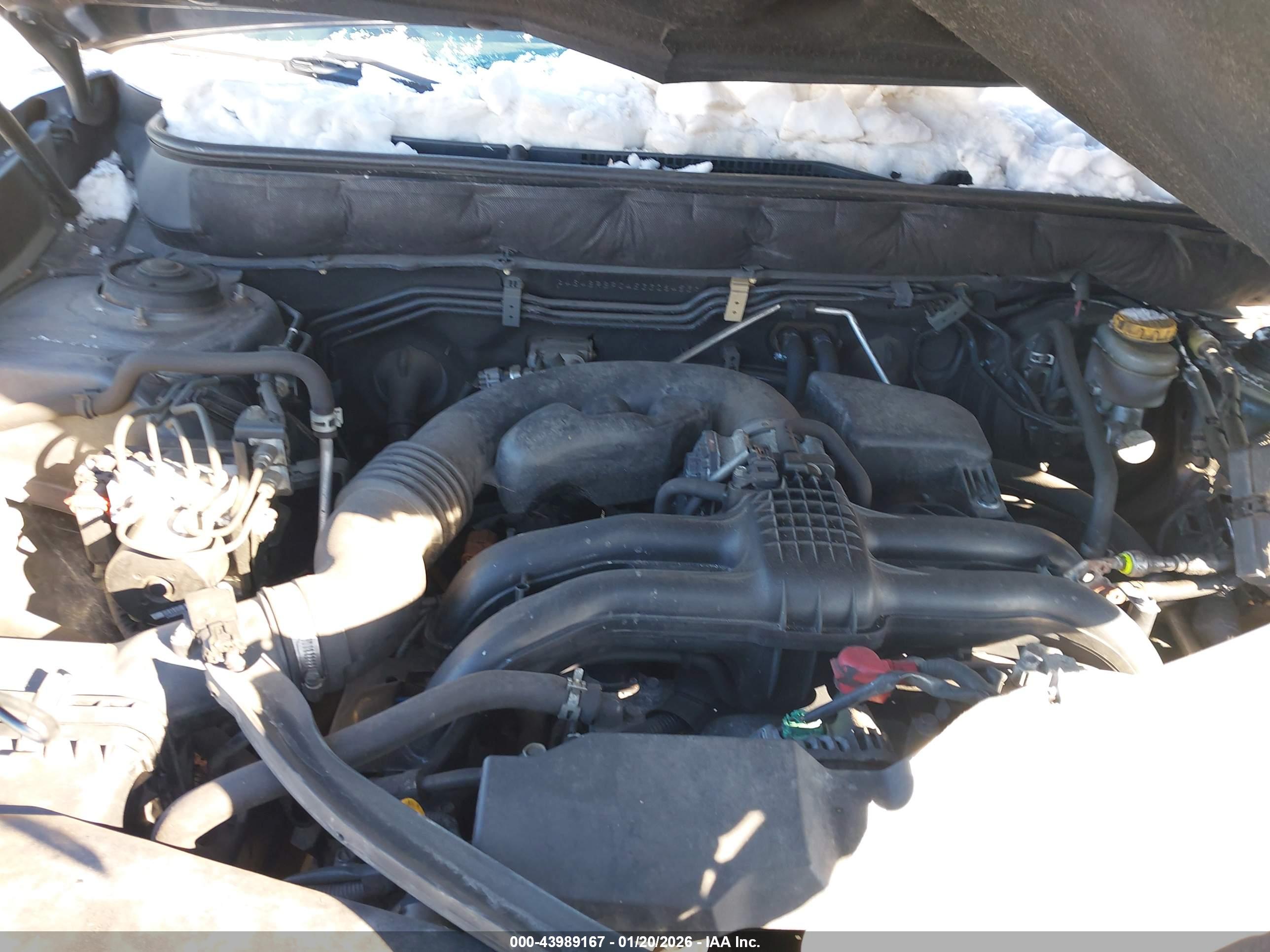 SUBARU OUTBACK image 10