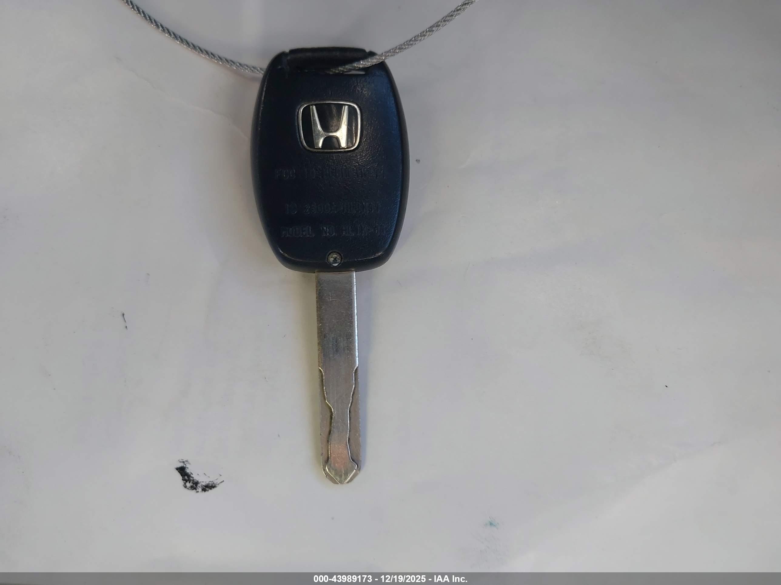 HONDA CR-V image 11