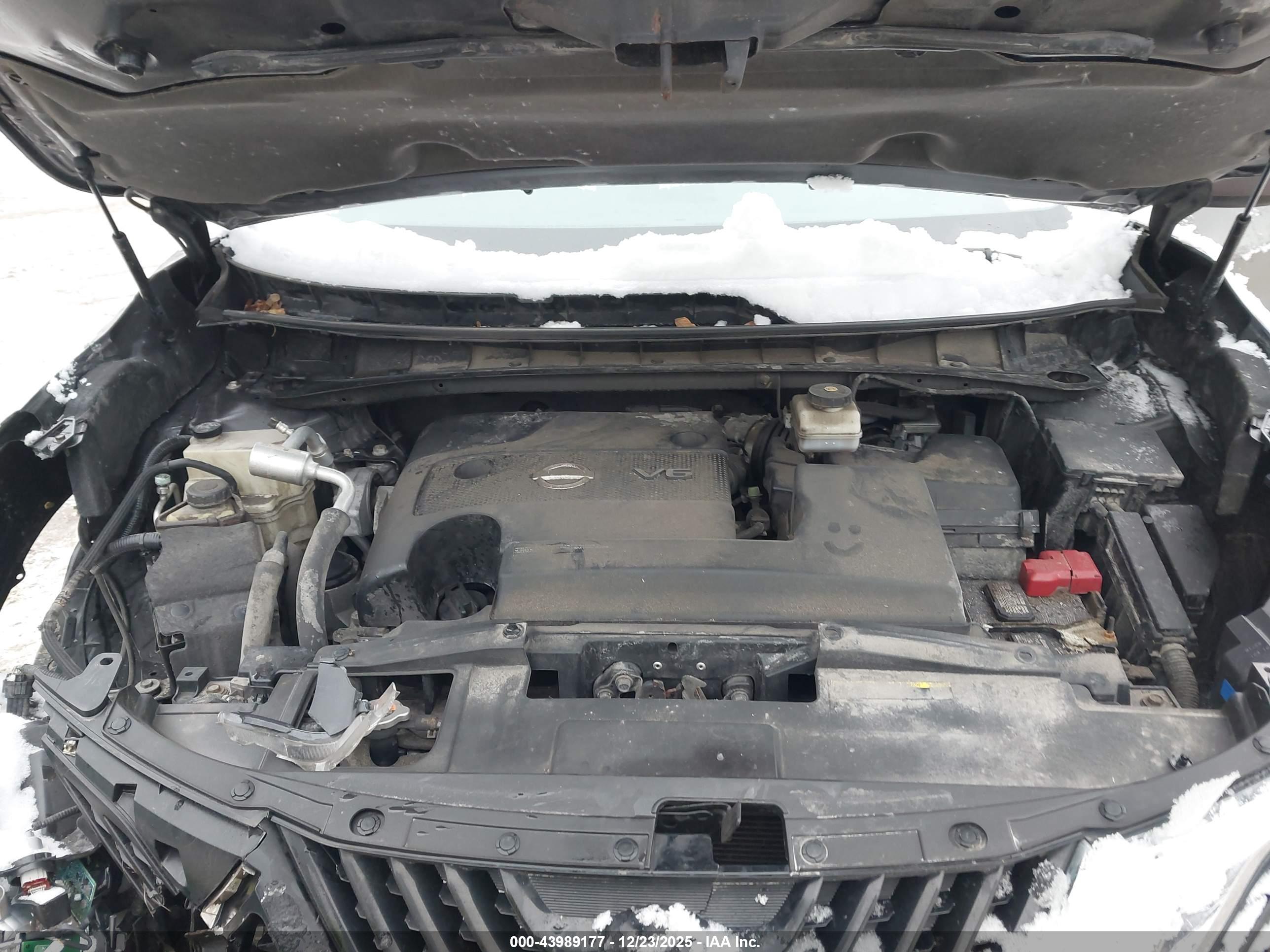 NISSAN MURANO image 10