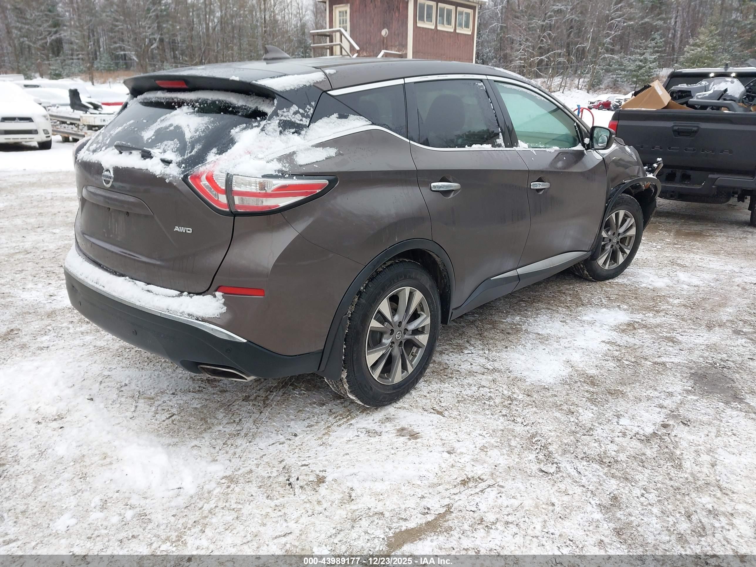 NISSAN MURANO image 4