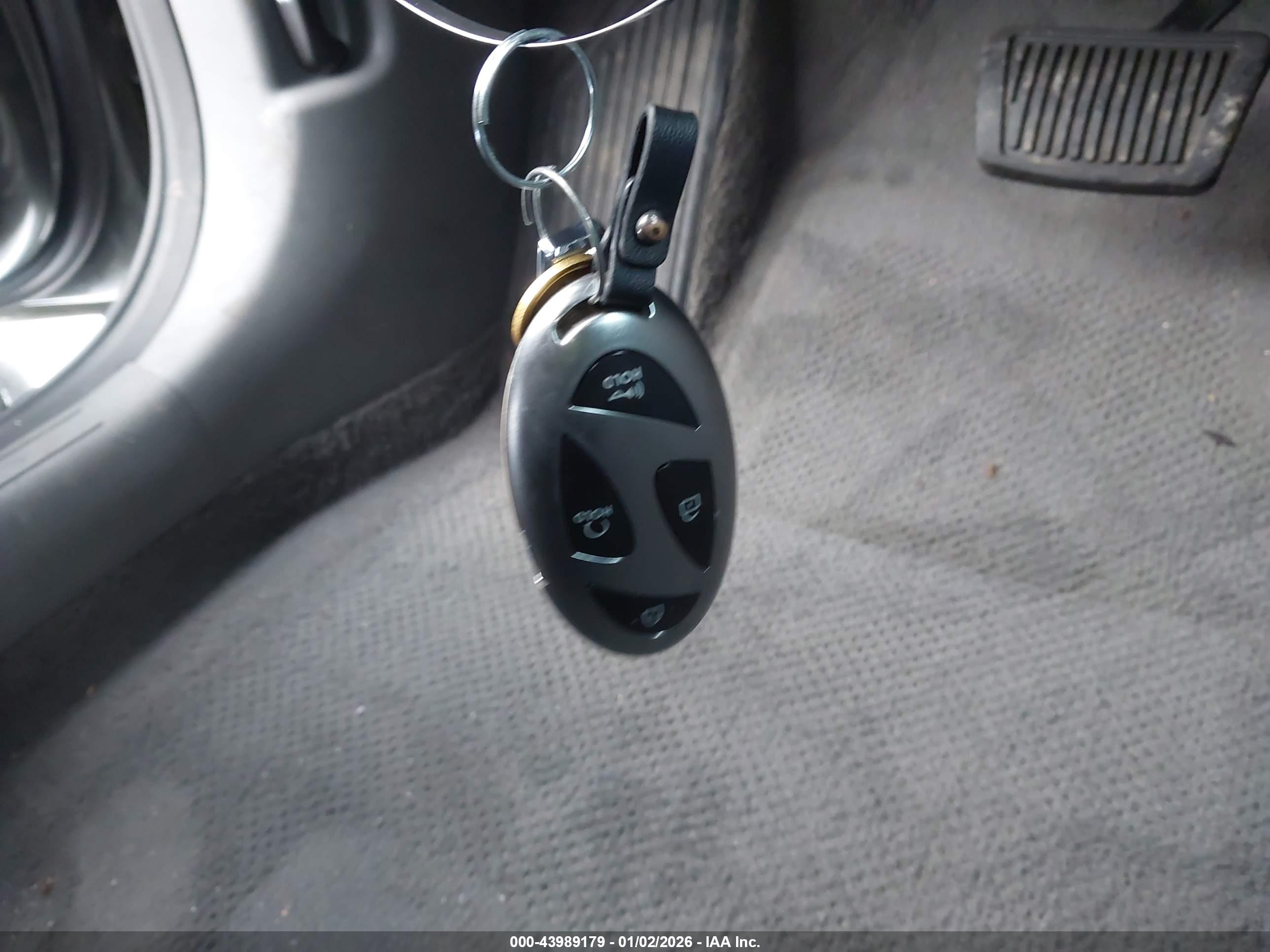 HYUNDAI ELANTRA image 11