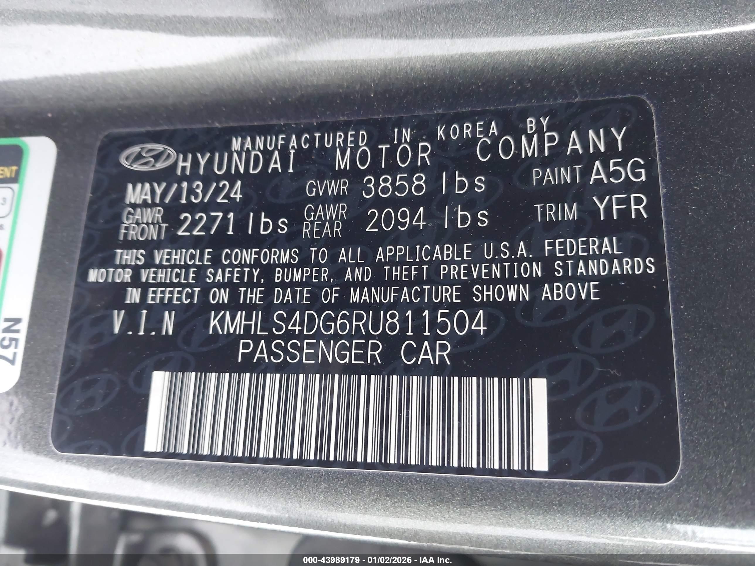 HYUNDAI ELANTRA image 9