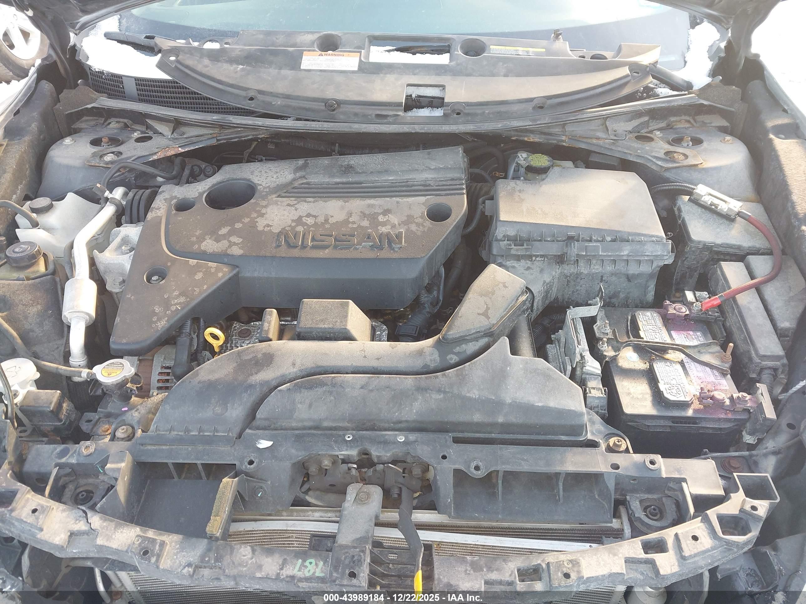 NISSAN ALTIMA image 10