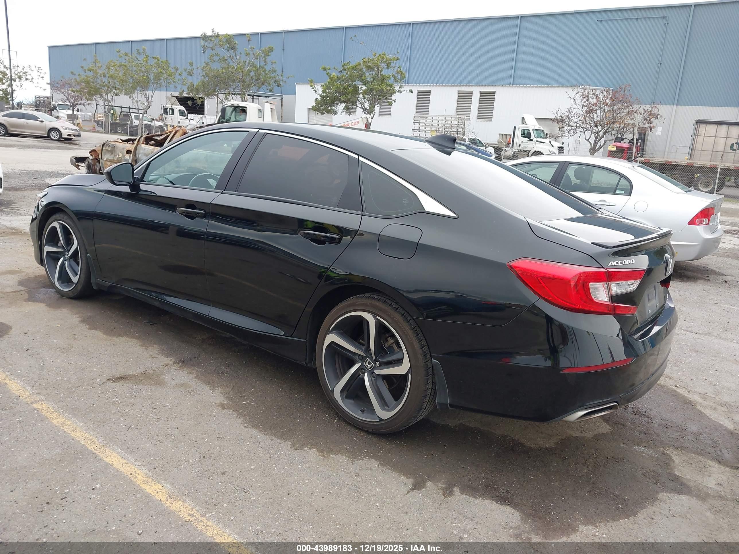 HONDA ACCORD image 3