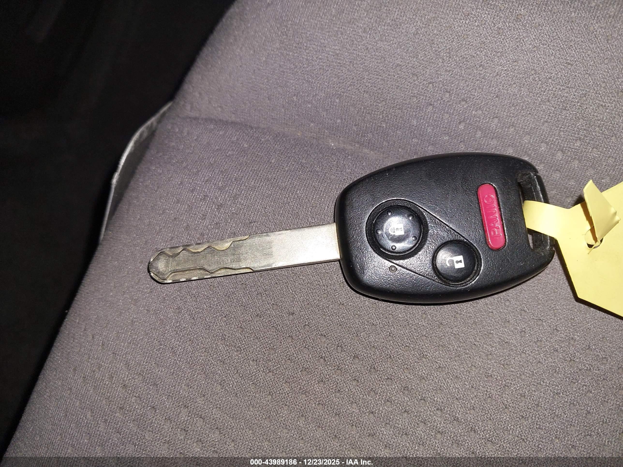 HONDA CR-V image 11