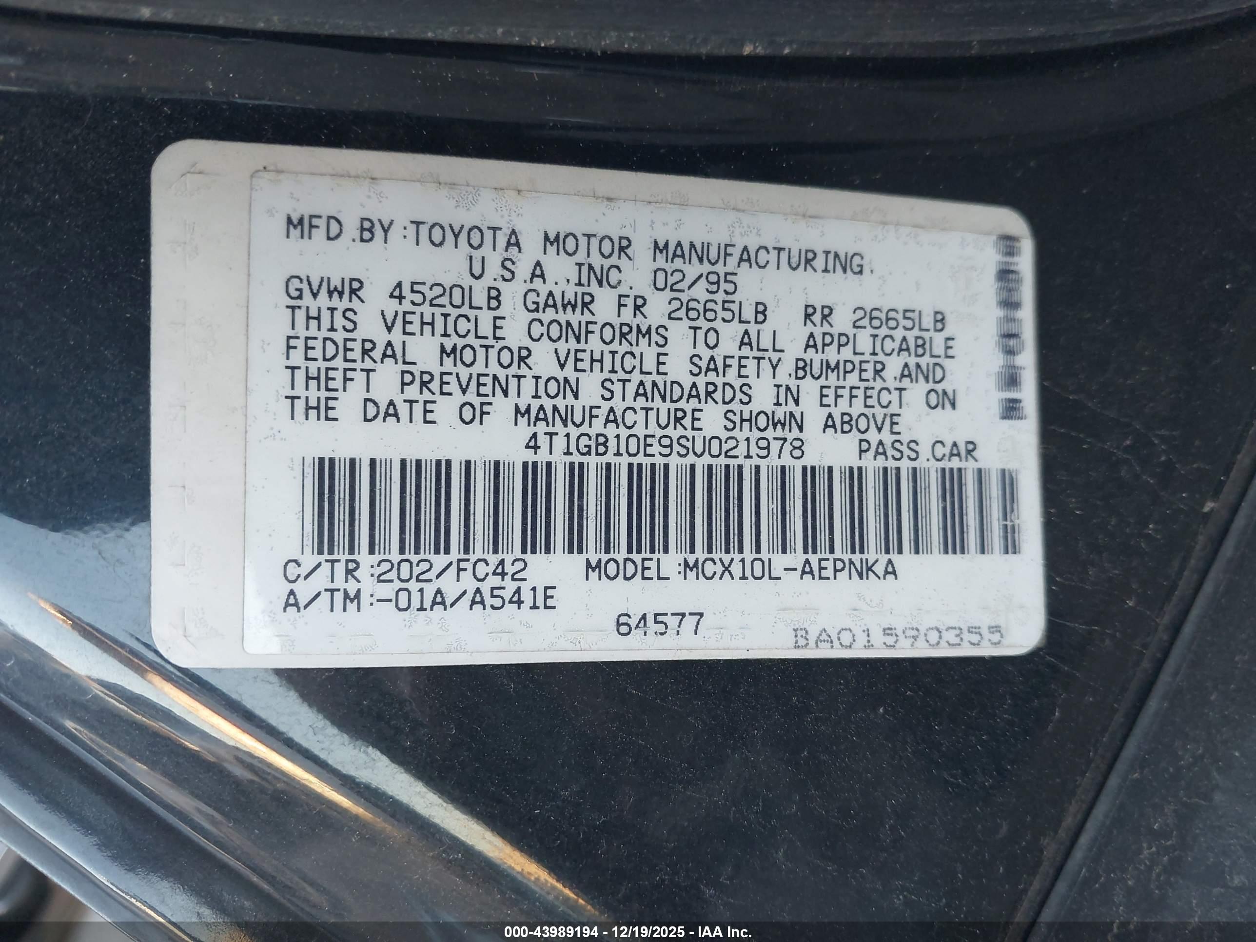 TOYOTA AVALON image 9