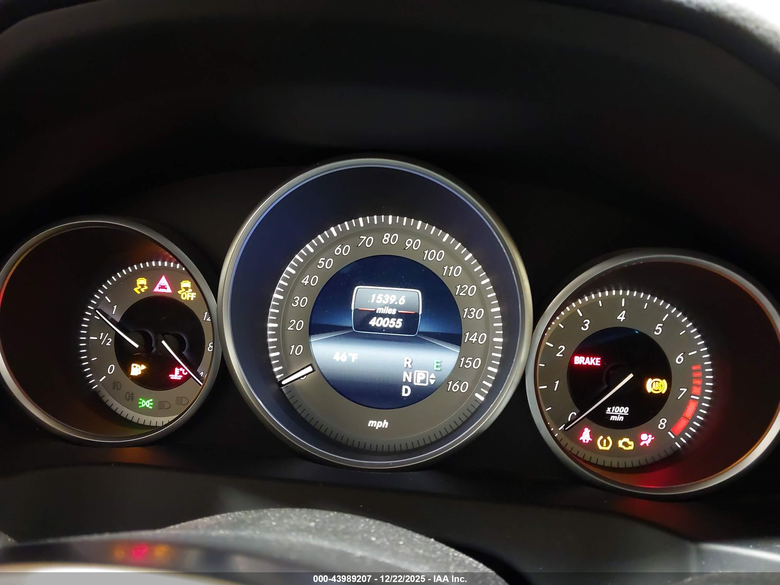 MERCEDES-BENZ E image 7