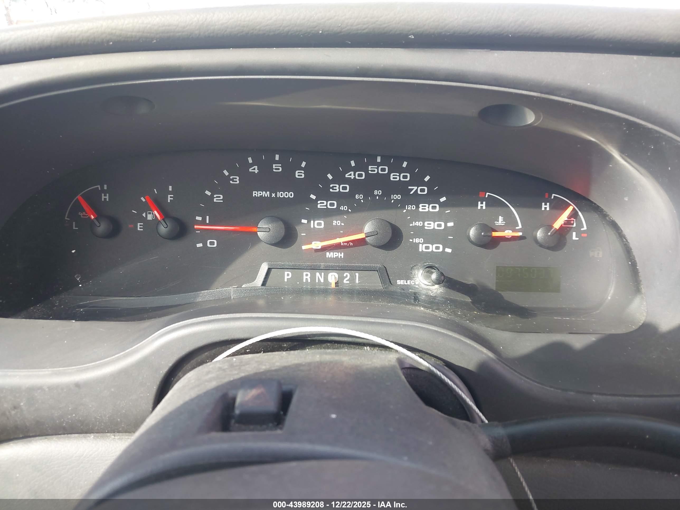 FORD E-350 image 7