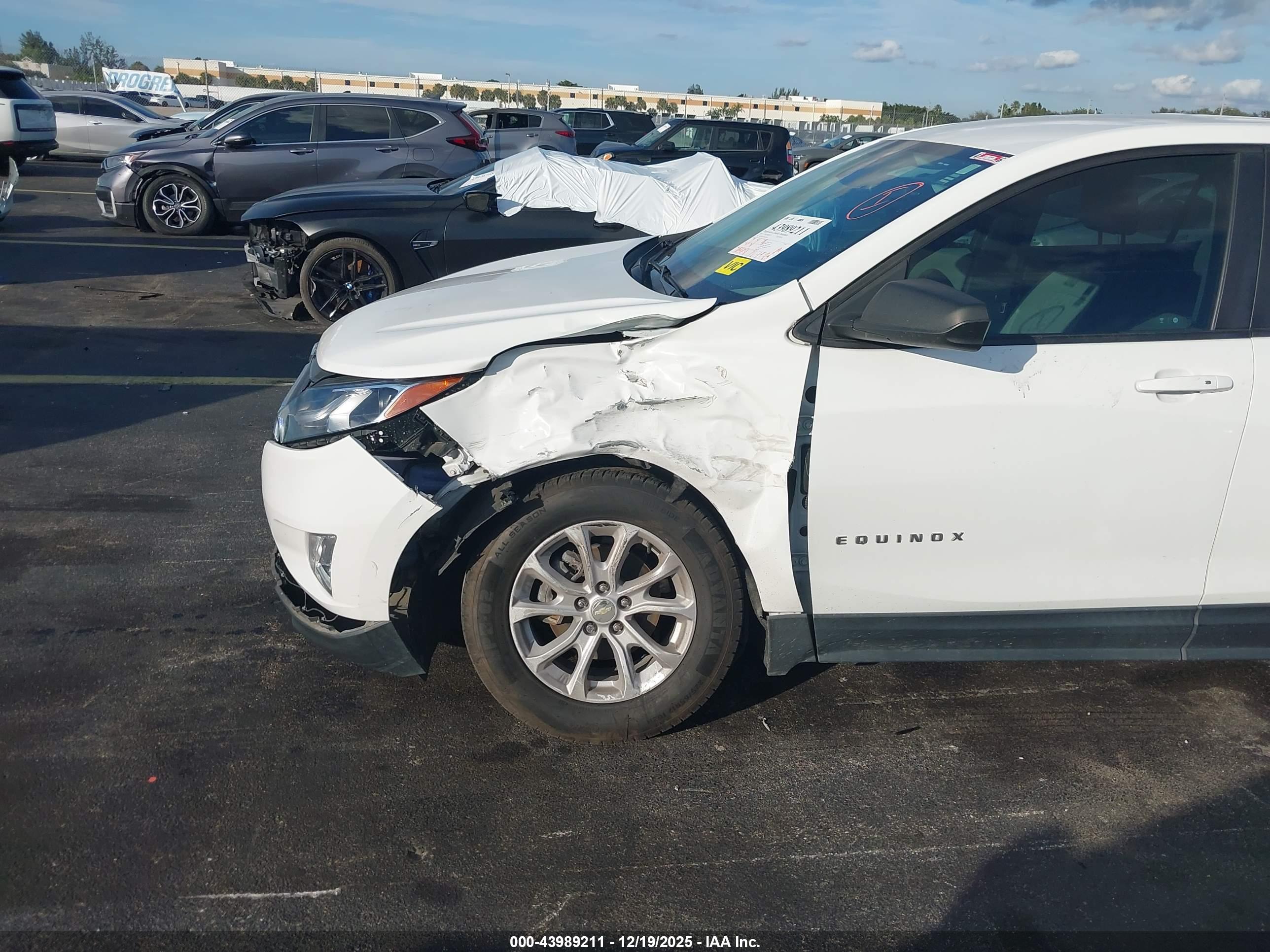 CHEVROLET EQUINOX image 6