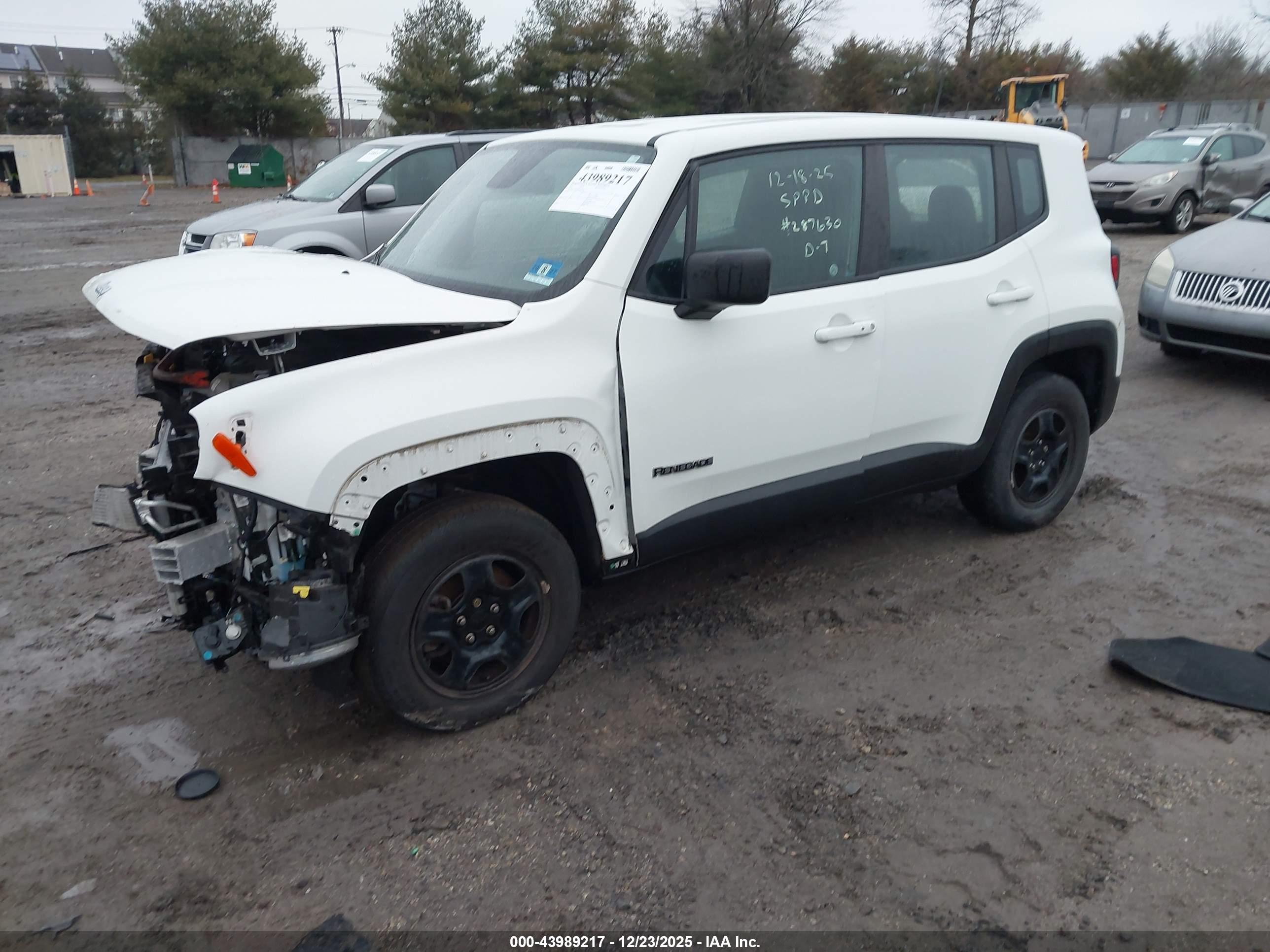 JEEP RENEGADE image 2