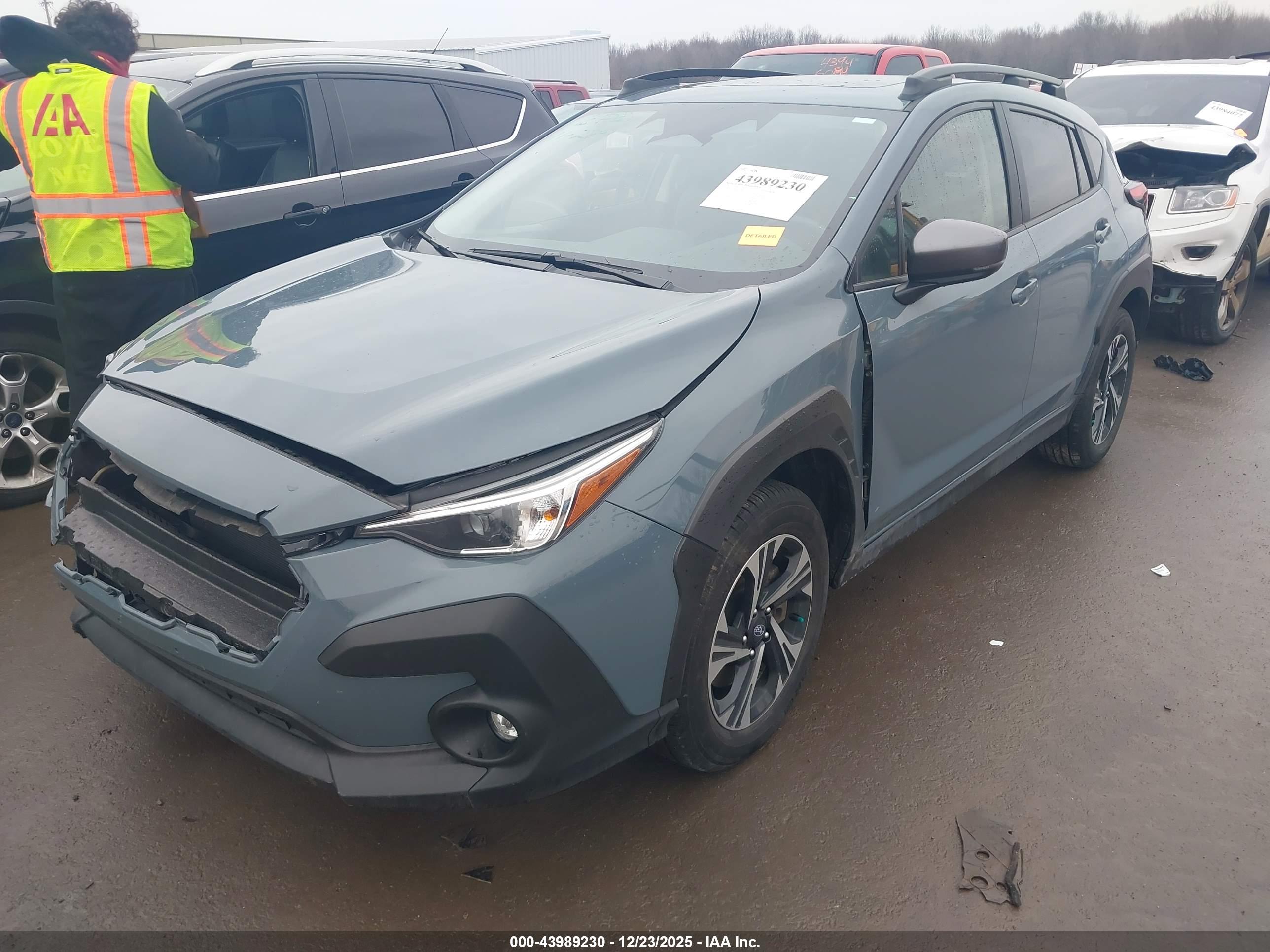 SUBARU CROSSTREK image 2
